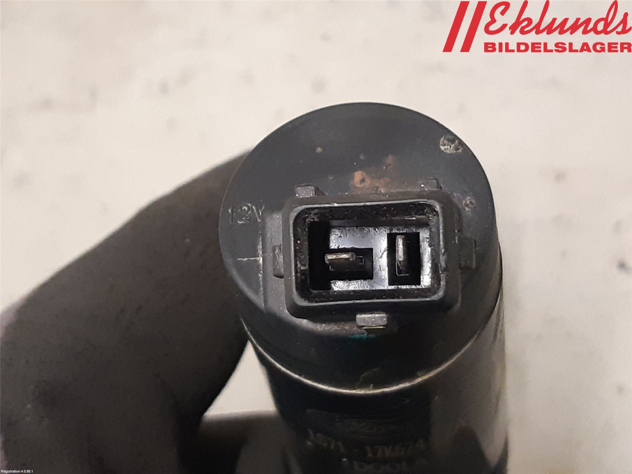 Ford ECOSPORT 17- Spolarpump Vindruta