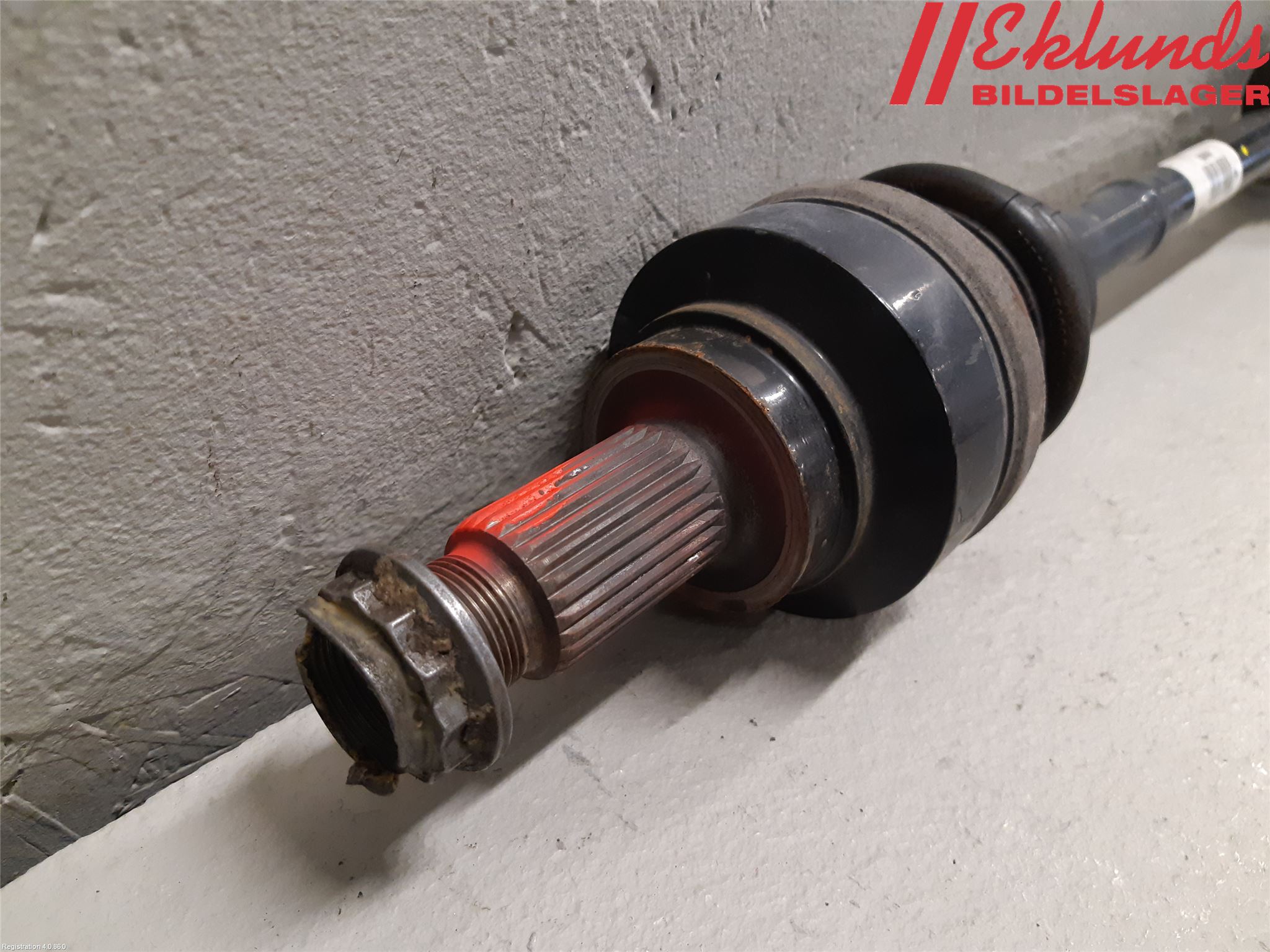 BMW 2 F22/F23/F87 Coupé/Cab 13-21 Drivaxel Bak Vänster