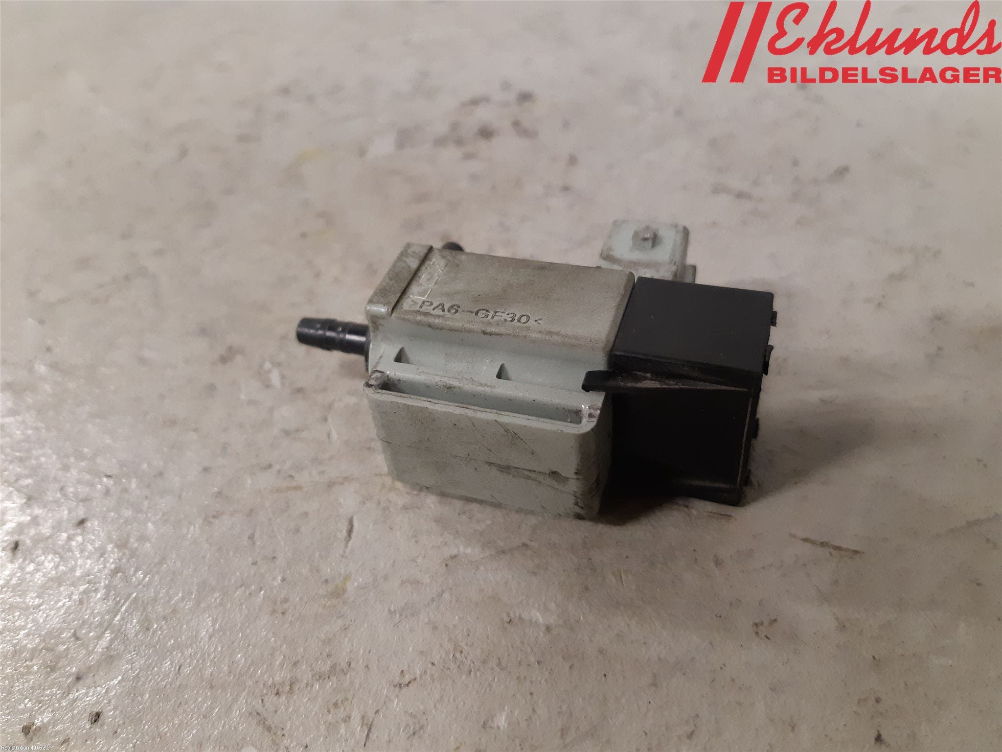 Kia VENGA 10-19 Vakuumventil