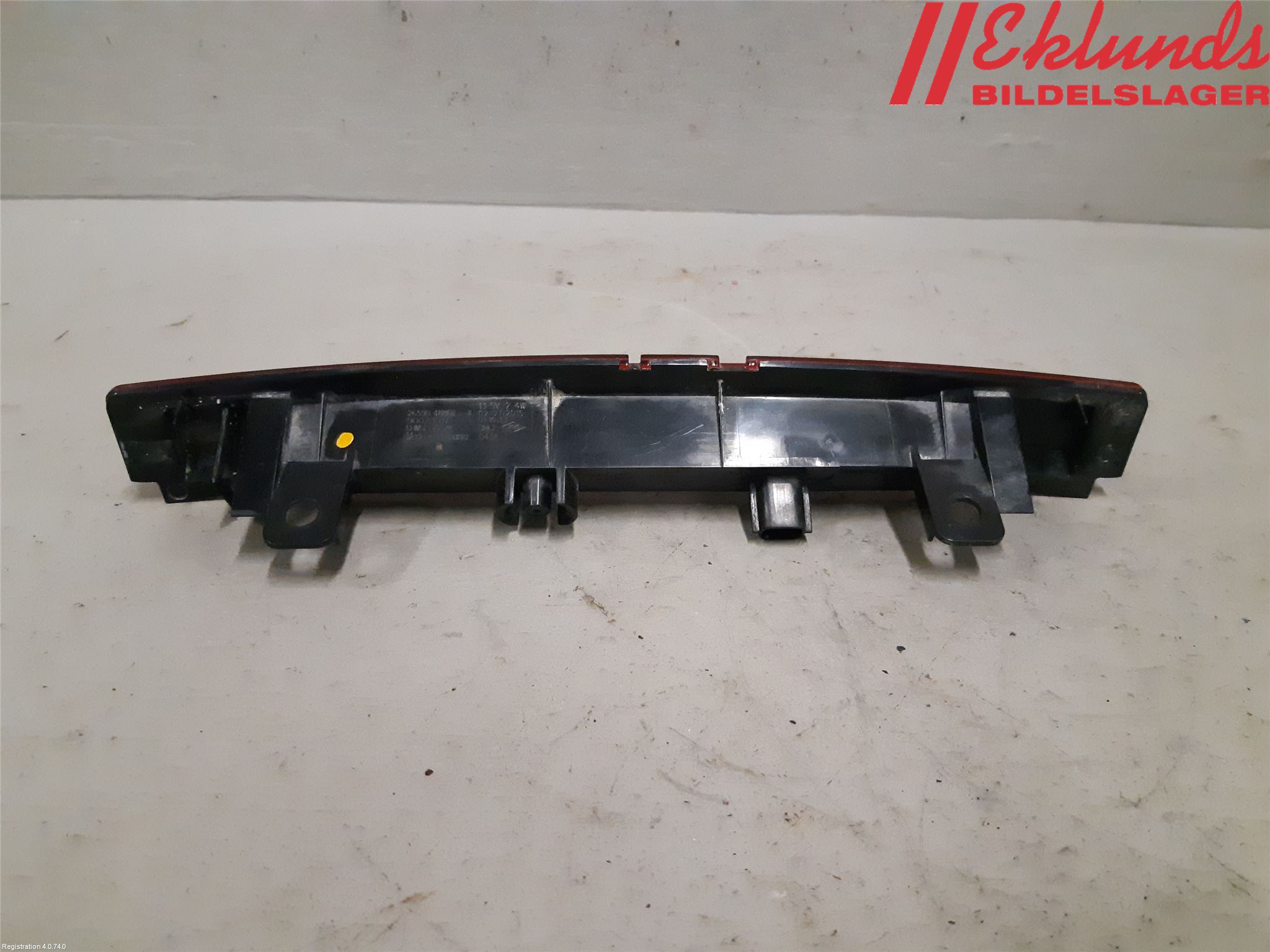 Renault CAPTUR 13-19 Bromsljus Bakruta