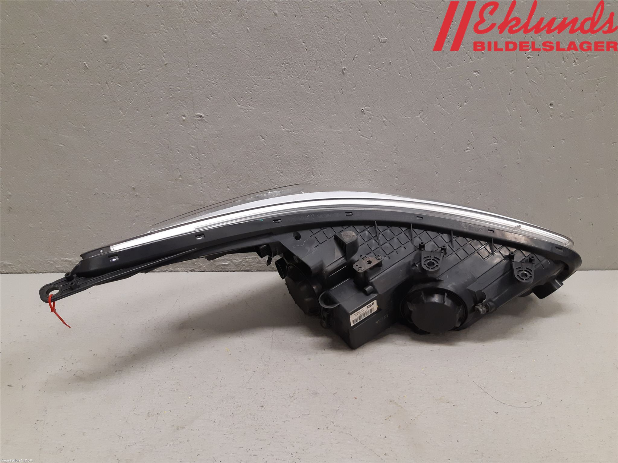 Kia CEED 12-18 Strålkastare Vänster