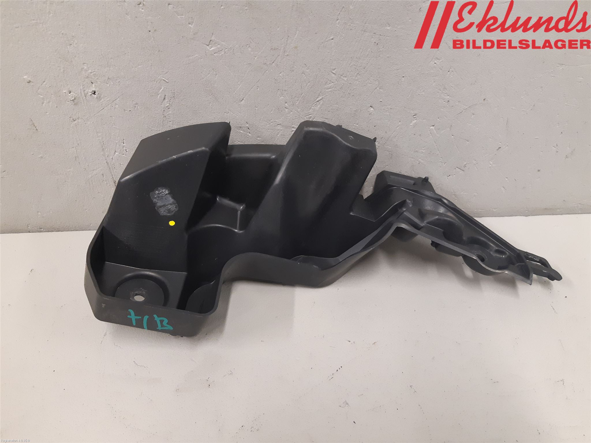 Citroen C4 CACTUS 14-20 Stötfångarfäste Bak Hö