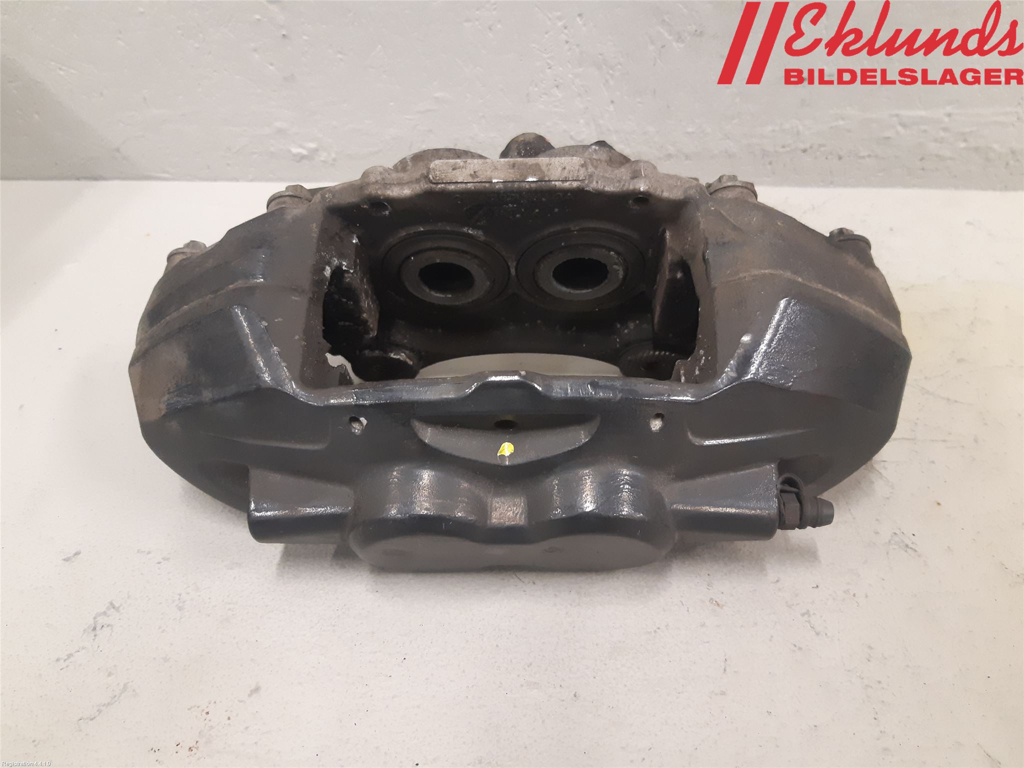 BMW 3 F30/F31/F80 12-19 Bromsok Fram Höger