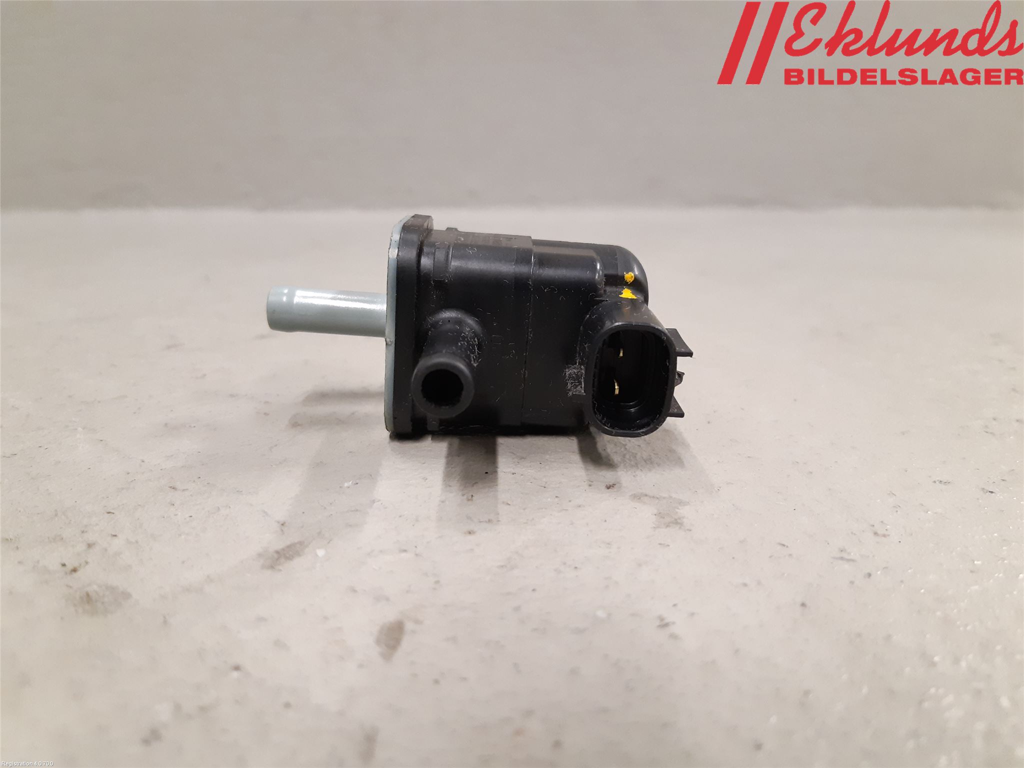 Toyota COROLLA 19- Vakuumventil