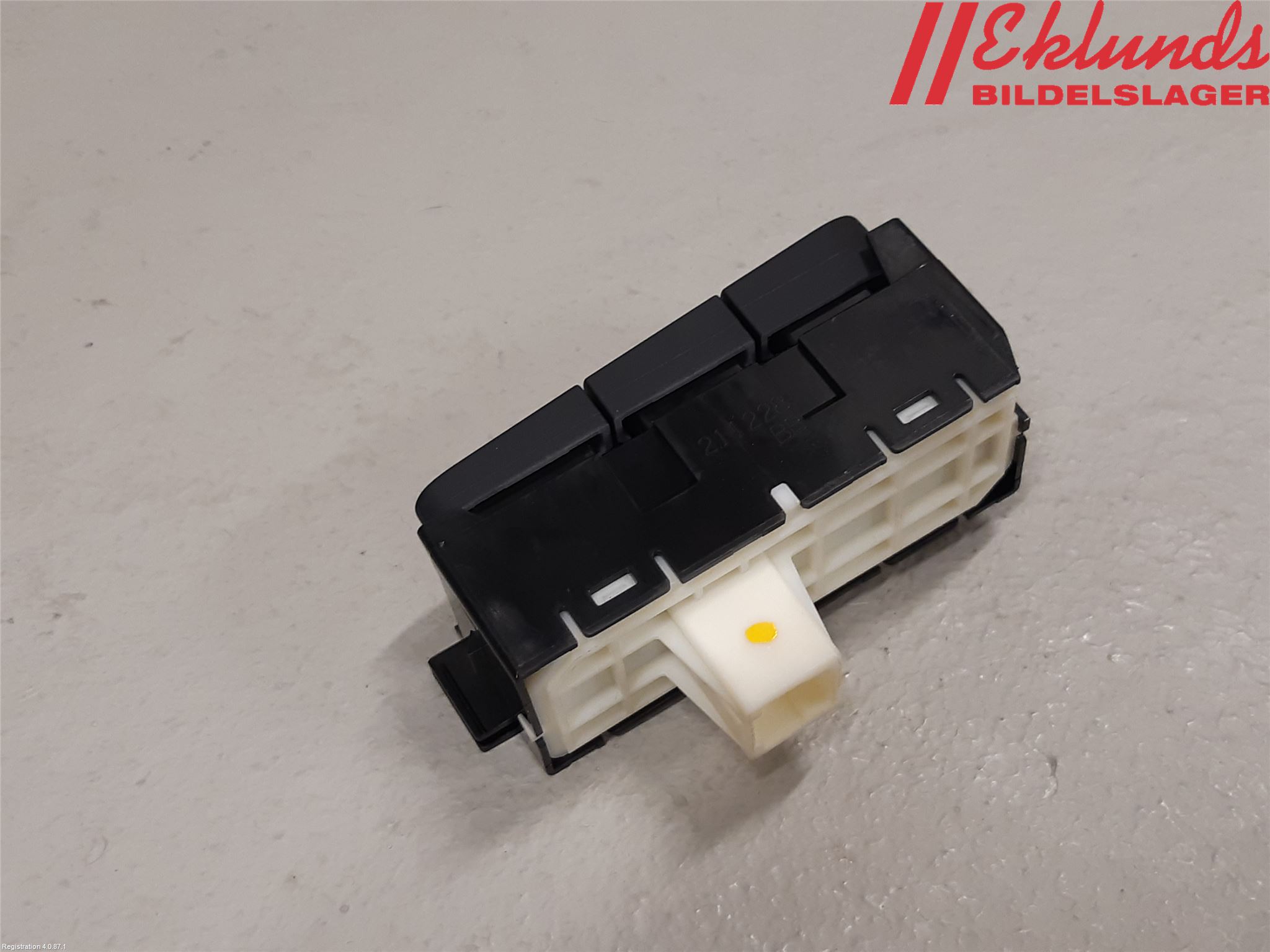 Toyota YARIS XP21 20- Strömställare Multifunktion