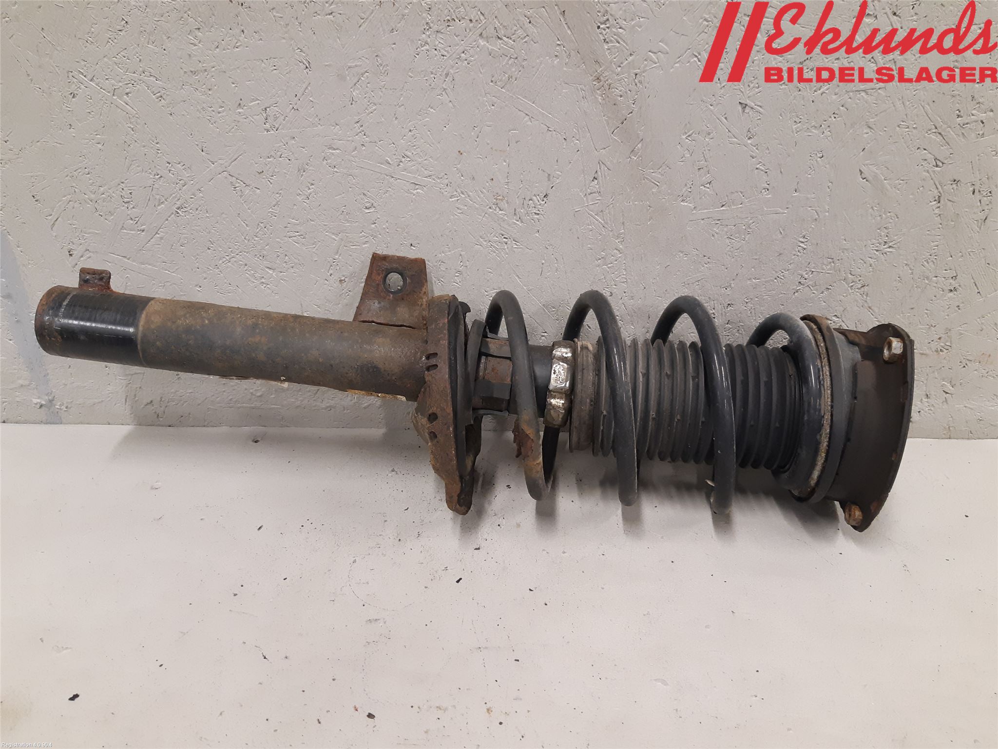 Volkswagen VW GOLF / E-GOLF VII 13-20 Fjäderben Fram Höger
