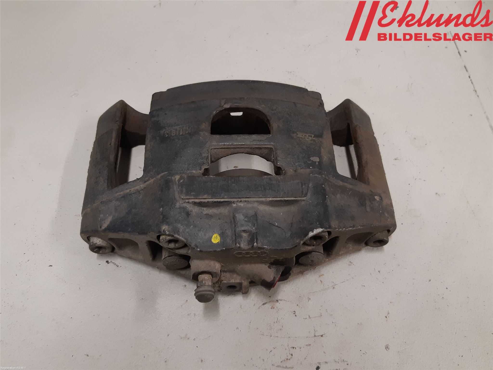 Audi A6/S6     05-11 Bromsok Fram Höger