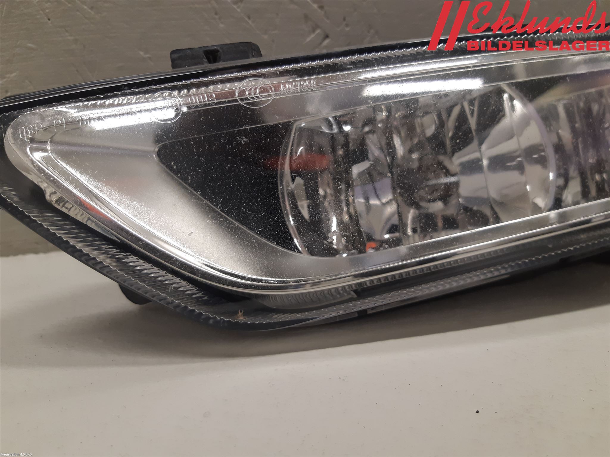 Volkswagen VW PASSAT 11-14 Dimljus-Varselljus Fram