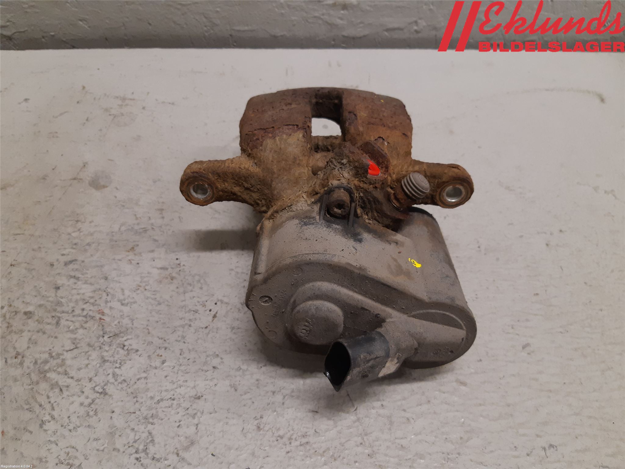 Volkswagen VW PASSAT 11-14 Bromsok Bak Höger