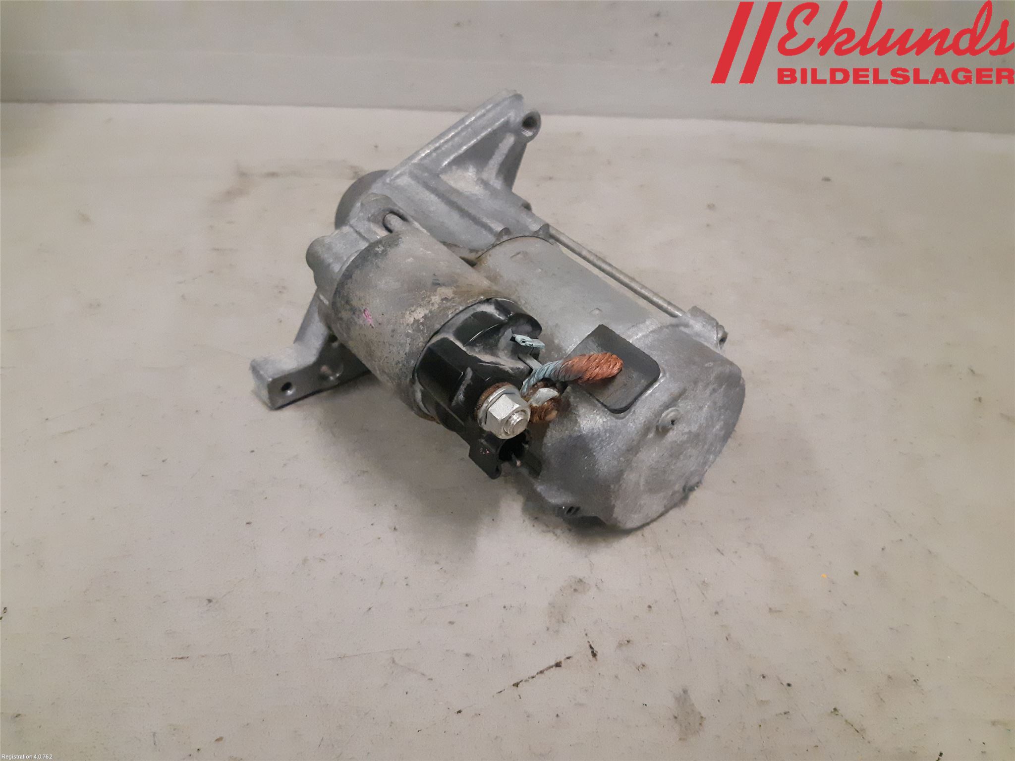 Toyota YARIS XP130 12-14 Startmotor