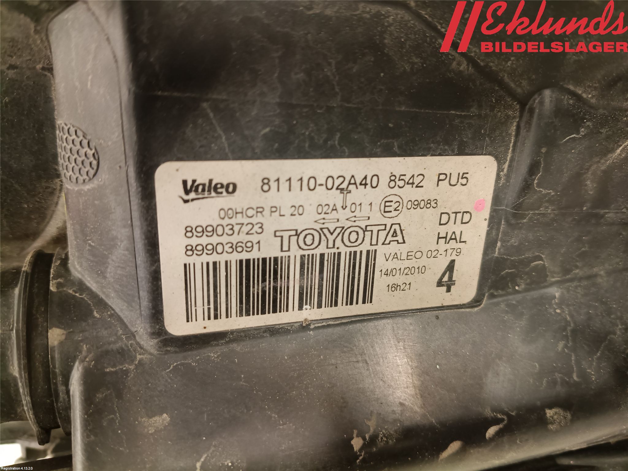 Toyota AURIS 10-12 Strålkastare Höger