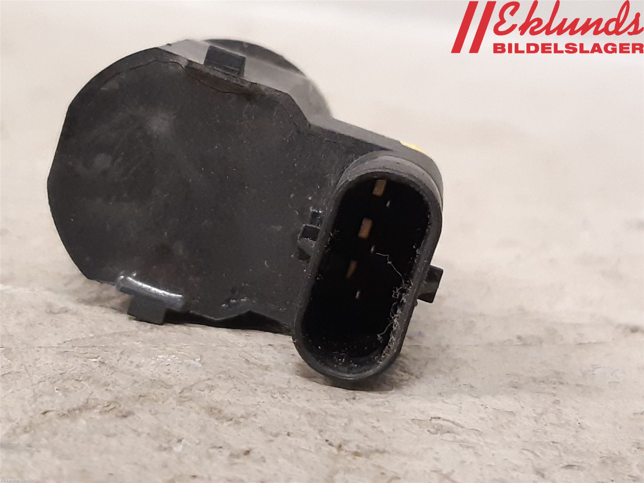 BMW 5 F10/F11/F18 09-17 Parkeringshjälp Frontsensor