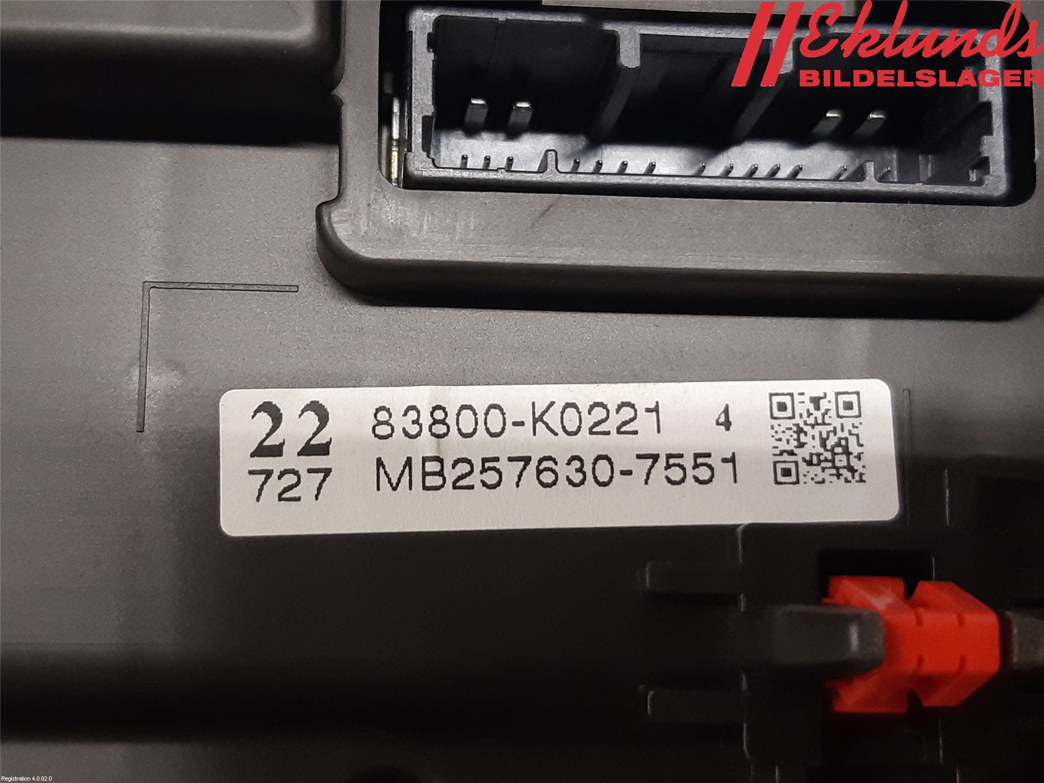 Toyota YARIS XP21 20- Instrument Komb