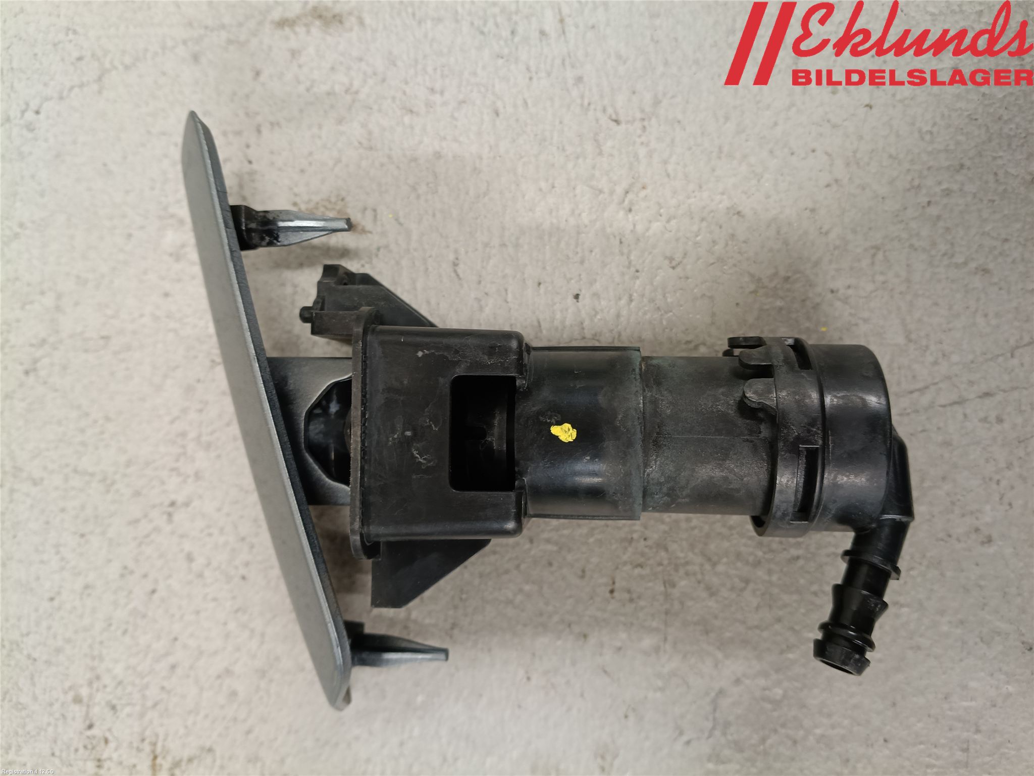 Audi A6/S6     05-11 Spolarmunstycke Strålkastare