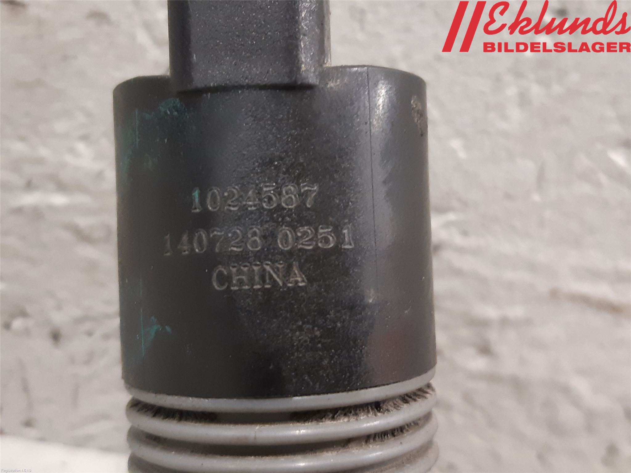 Renault TRAFIC/E-TECH 15- Spolarpump Vindruta