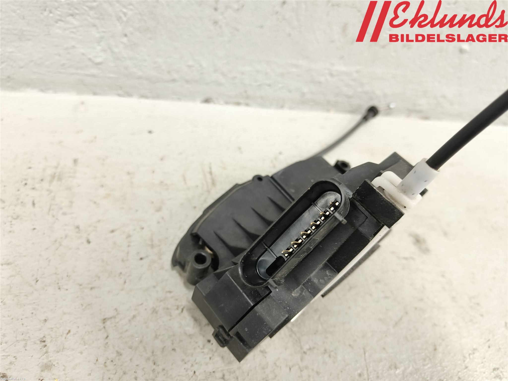 Volvo V60 11-13 Låskista-Dörrlås