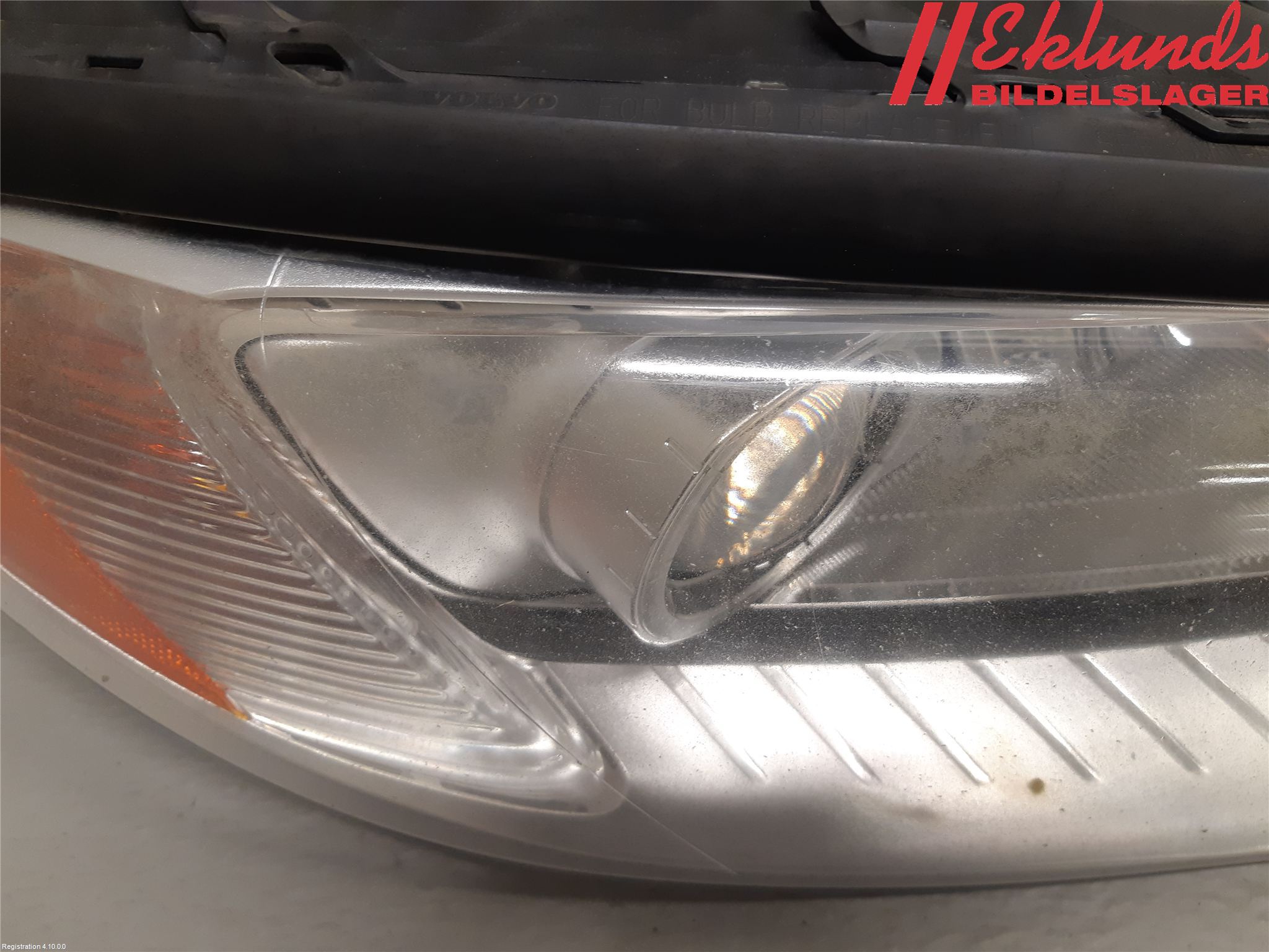 Volvo V70 08-13 Strålkastare Höger