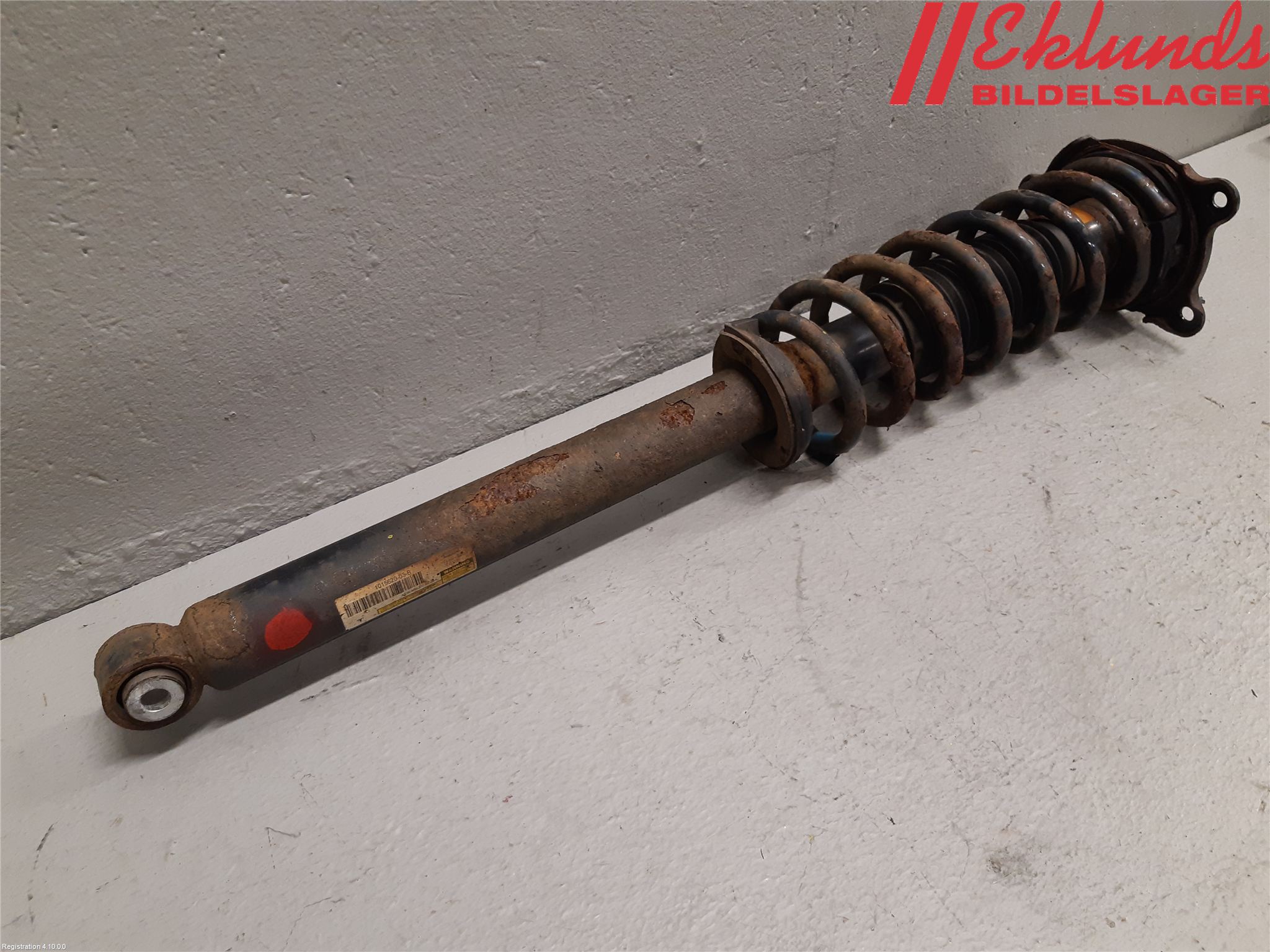 Tesla MODEL S 13- Fjäderben Bak Vänster