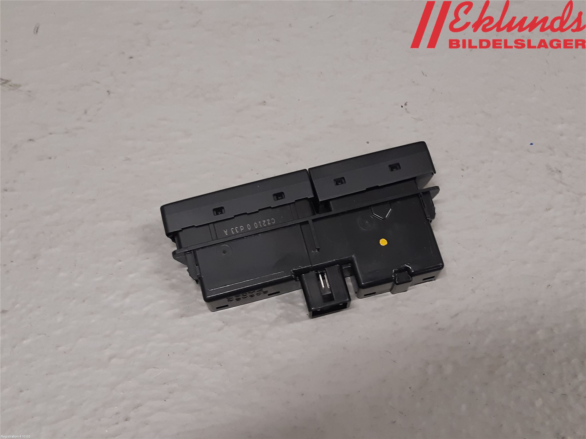 Suzuki VITARA 15- Strömställare Varnings