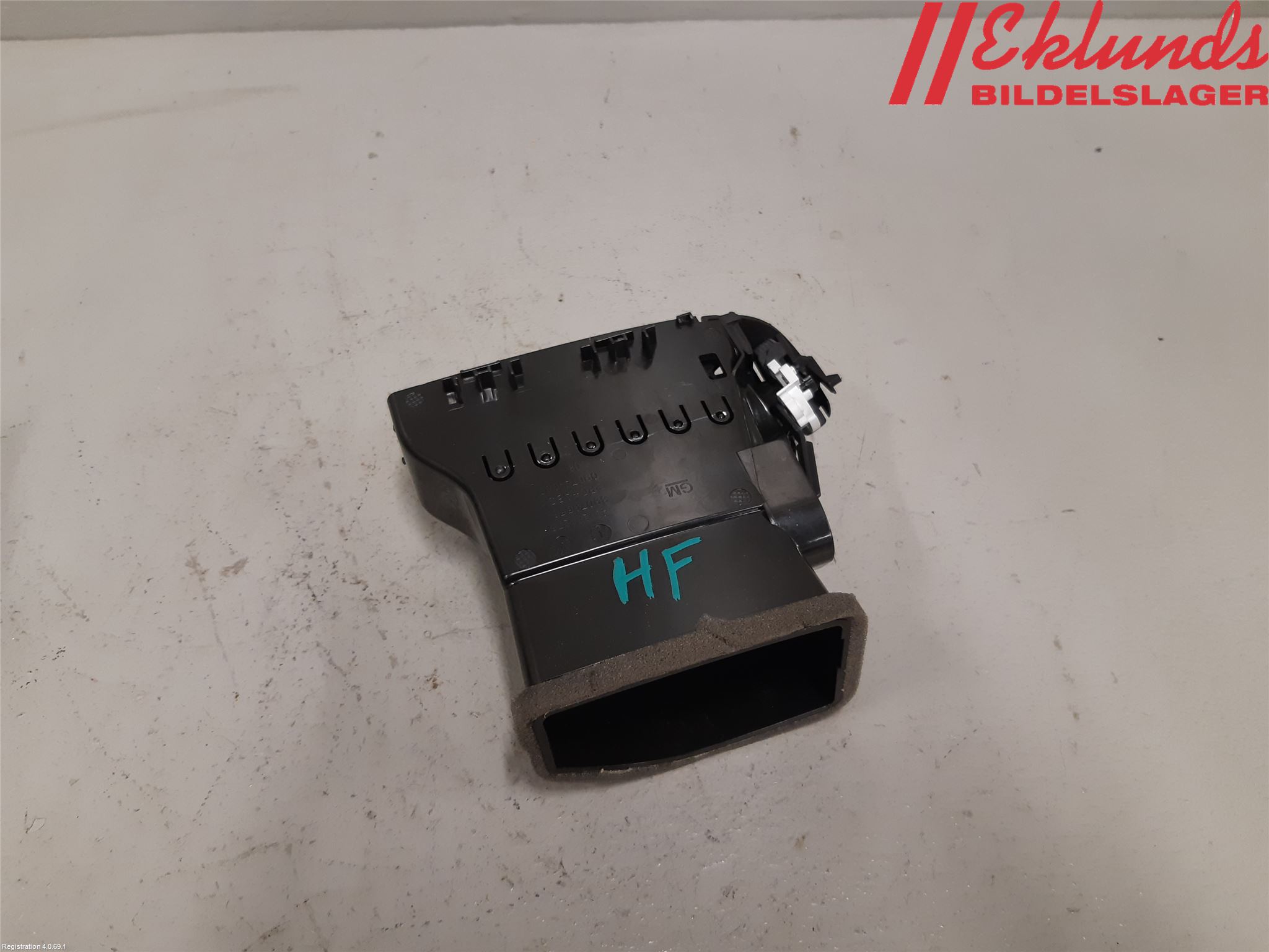 Opel ASTRA K 16-22 Defrosterkanal-Munstycke