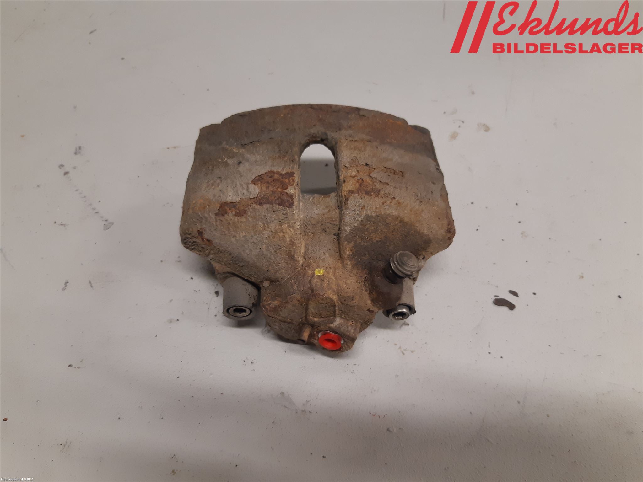 Volkswagen VW PASSAT 15-19 Bromsok Fram Höger