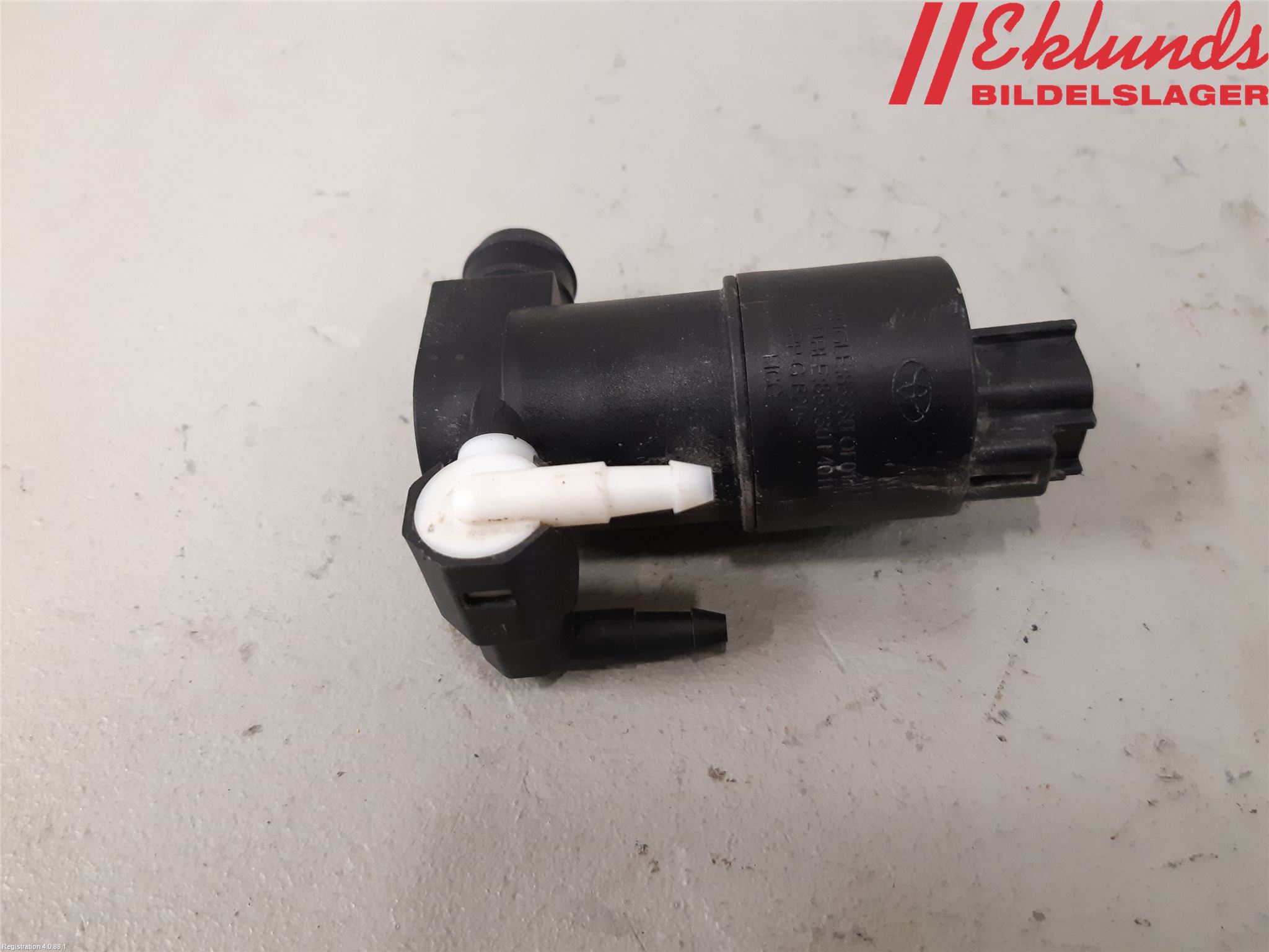 Toyota C-HR 16-23 Spolarpump Vindruta