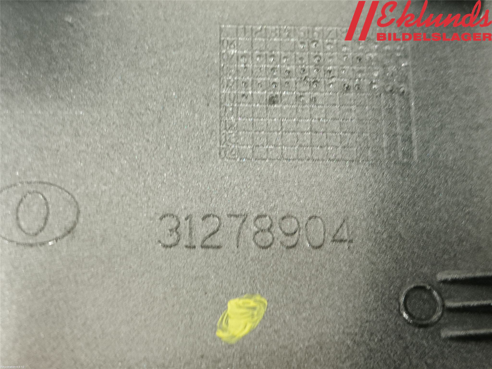 Volvo V70 08-13 Tanklucka