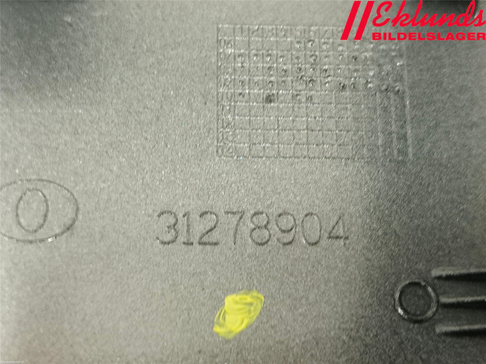 Volvo V70 08-13 Tanklucka