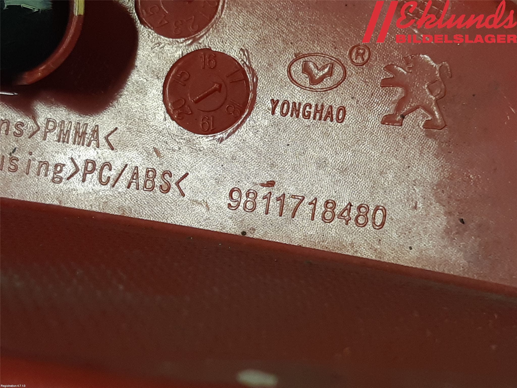 Peugeot 3008 17-24 Dimljus/Reflex Bak