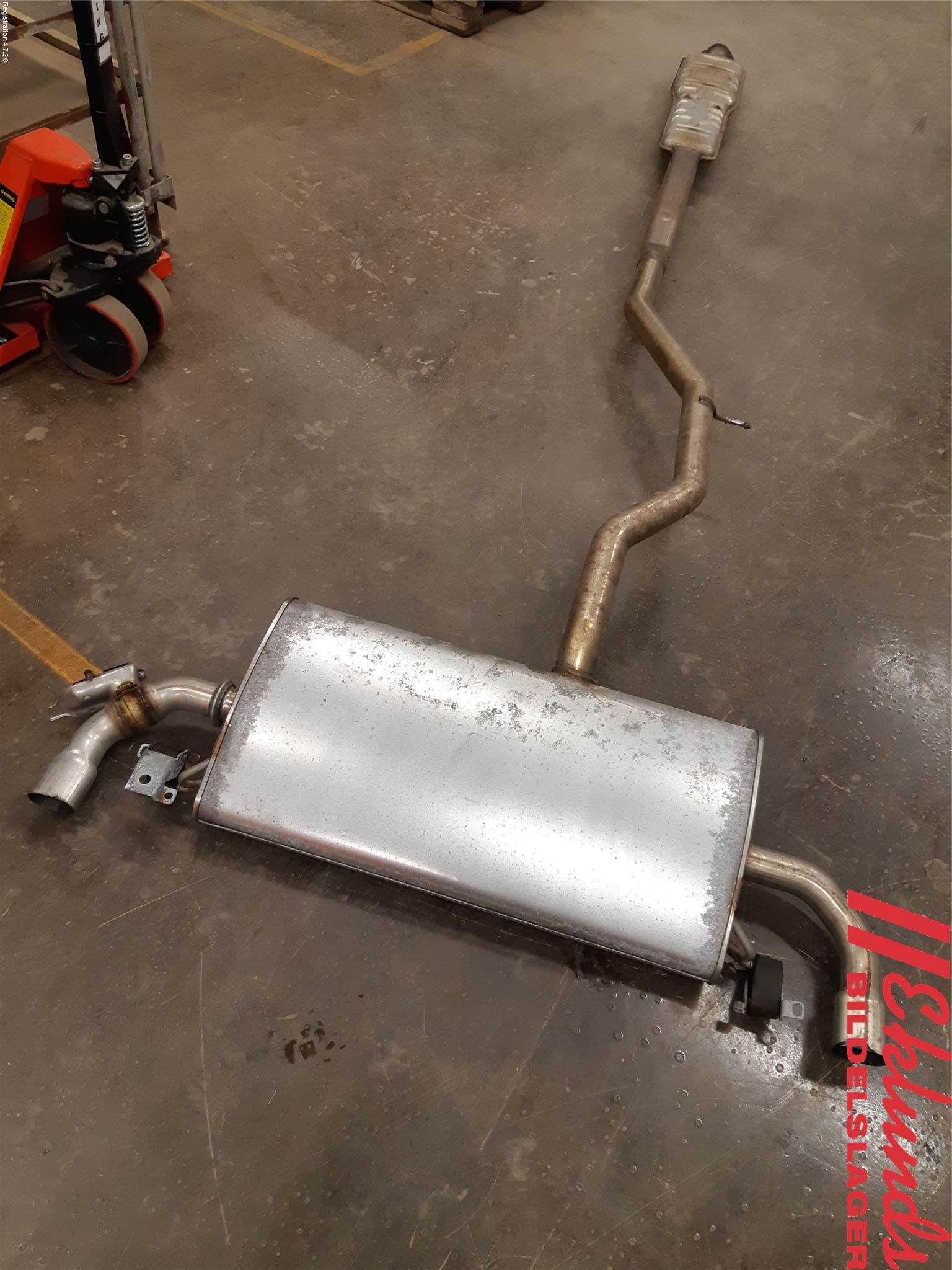 Volvo XC90/RECHARGE 16- Avgas Halvsats