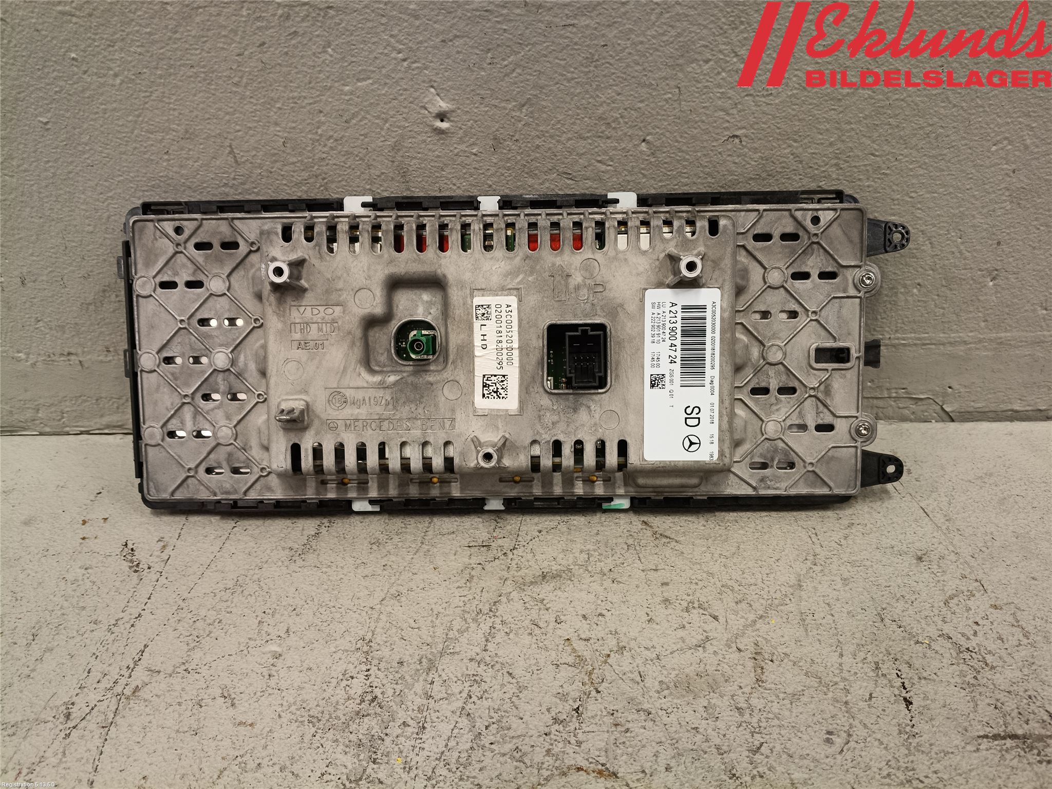 Mercedes-Benz MB E-KLASS (W213) 16-23 Multifunktionsdisplay