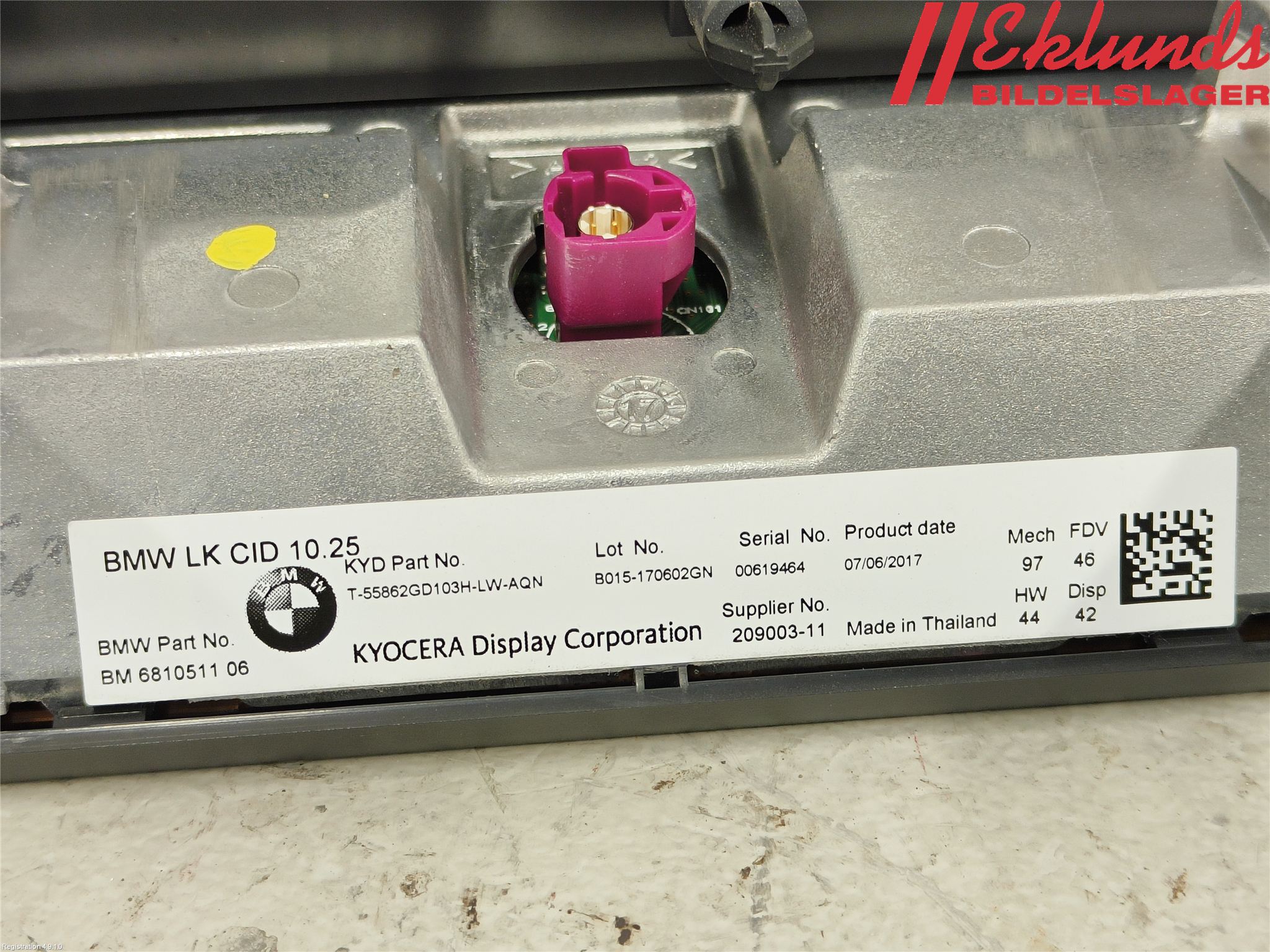 BMW 5 G30/G31/F90 17-23 Multifunktionsdisplay