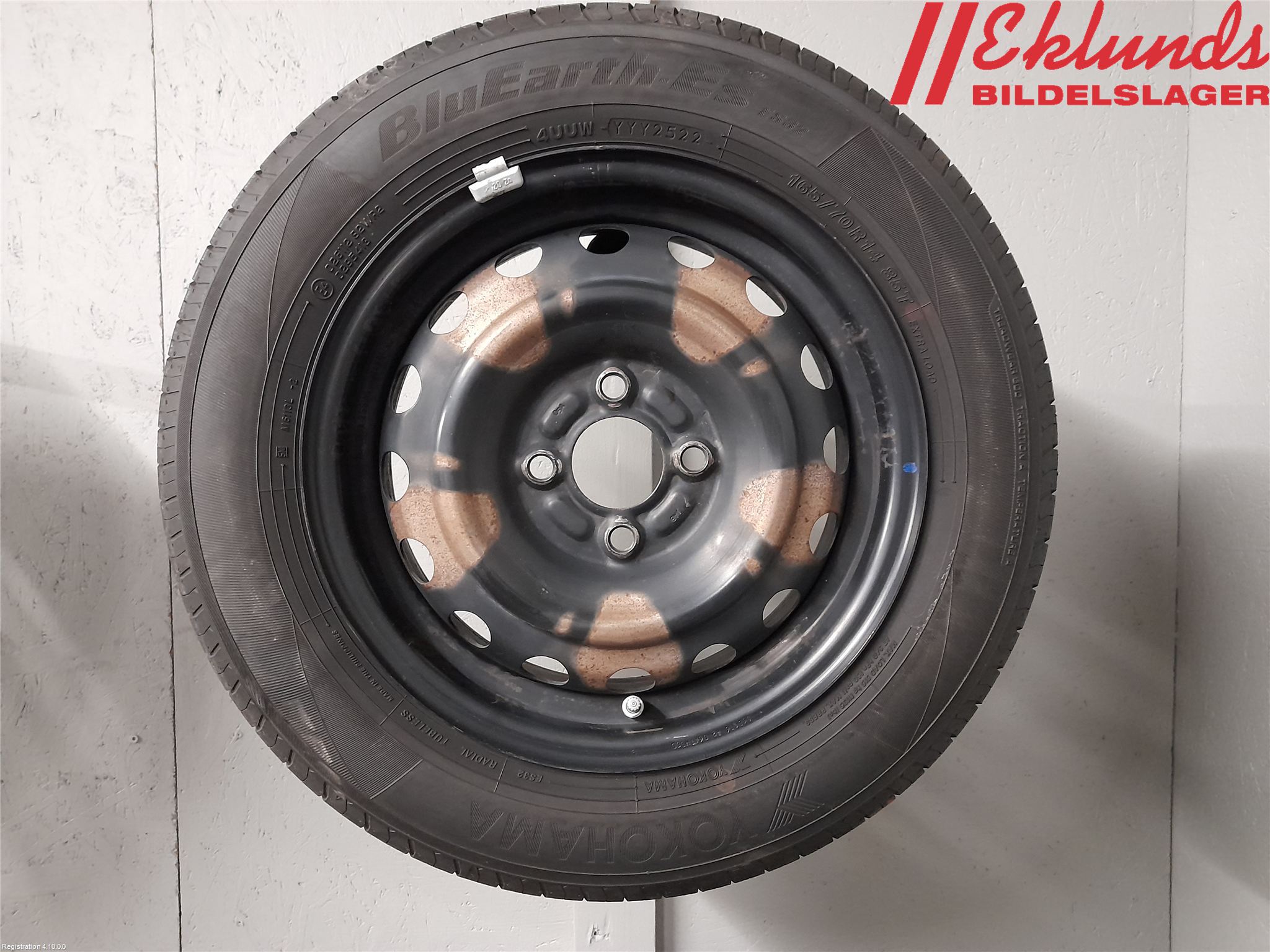 Nissan MICRA 11-16 Sommardäck Plåtfälg 4St