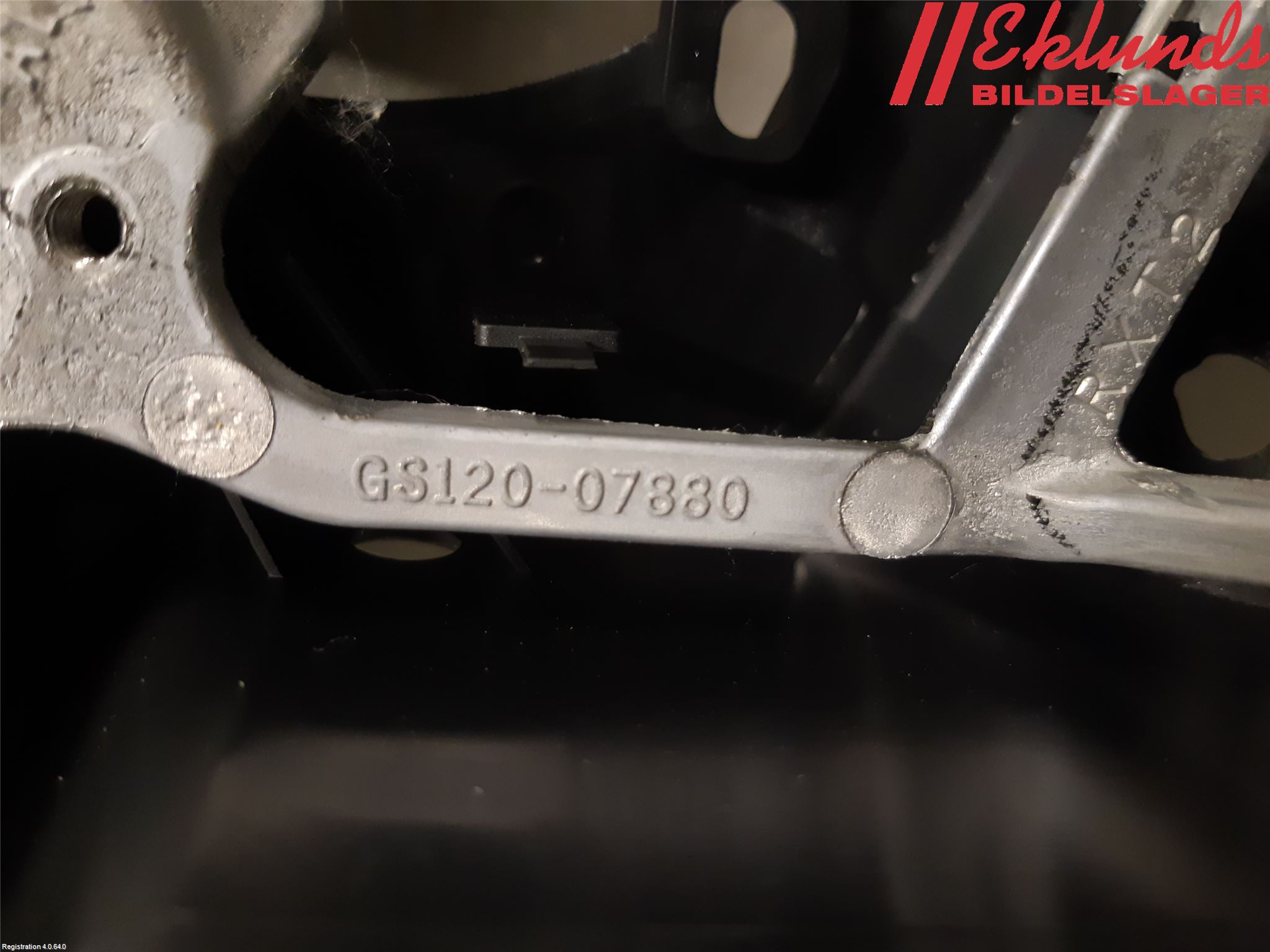 Toyota RAV4 19- Ratt