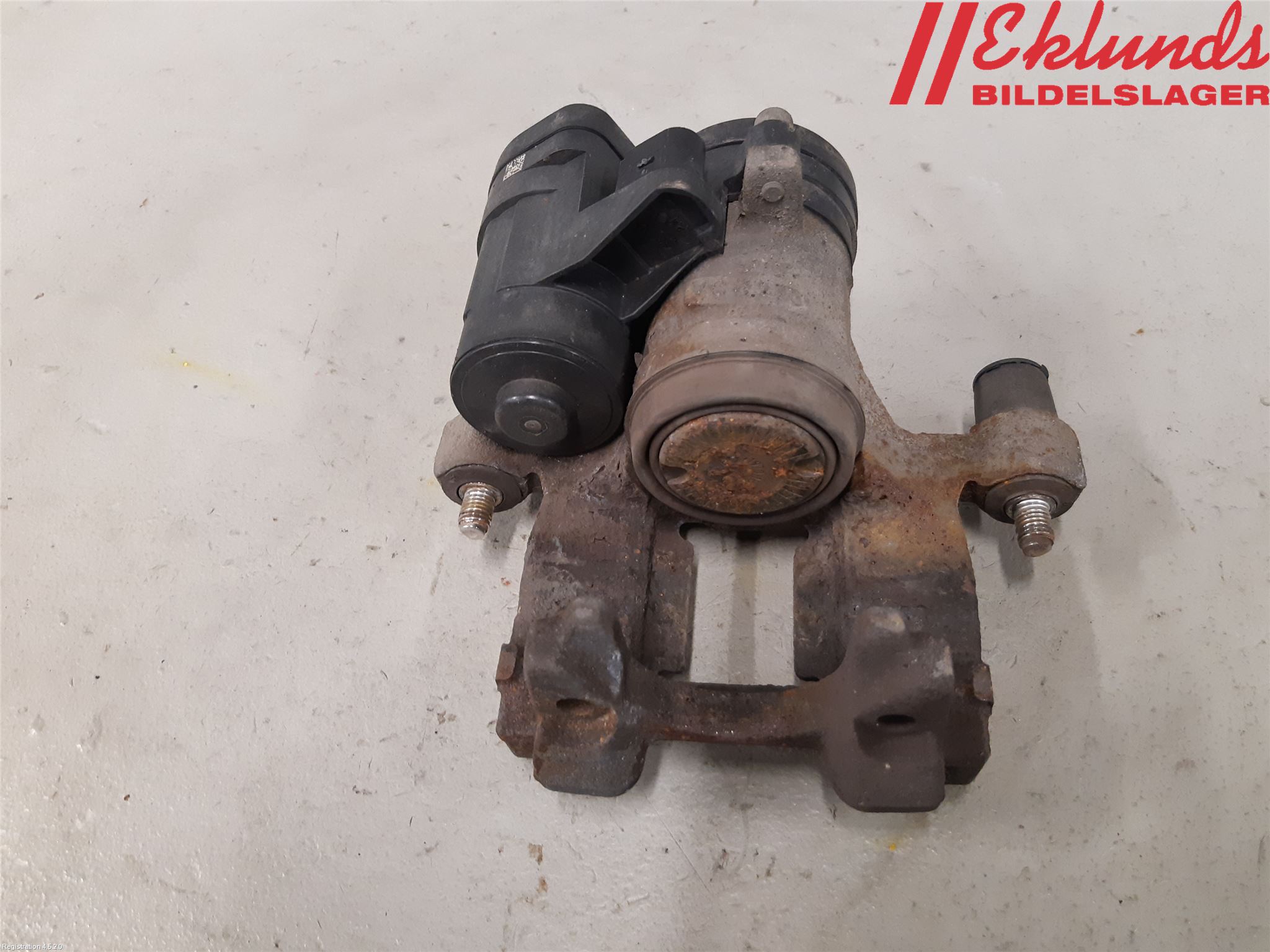 Volkswagen VW PASSAT 15-19 Bromsok Bak Vänster