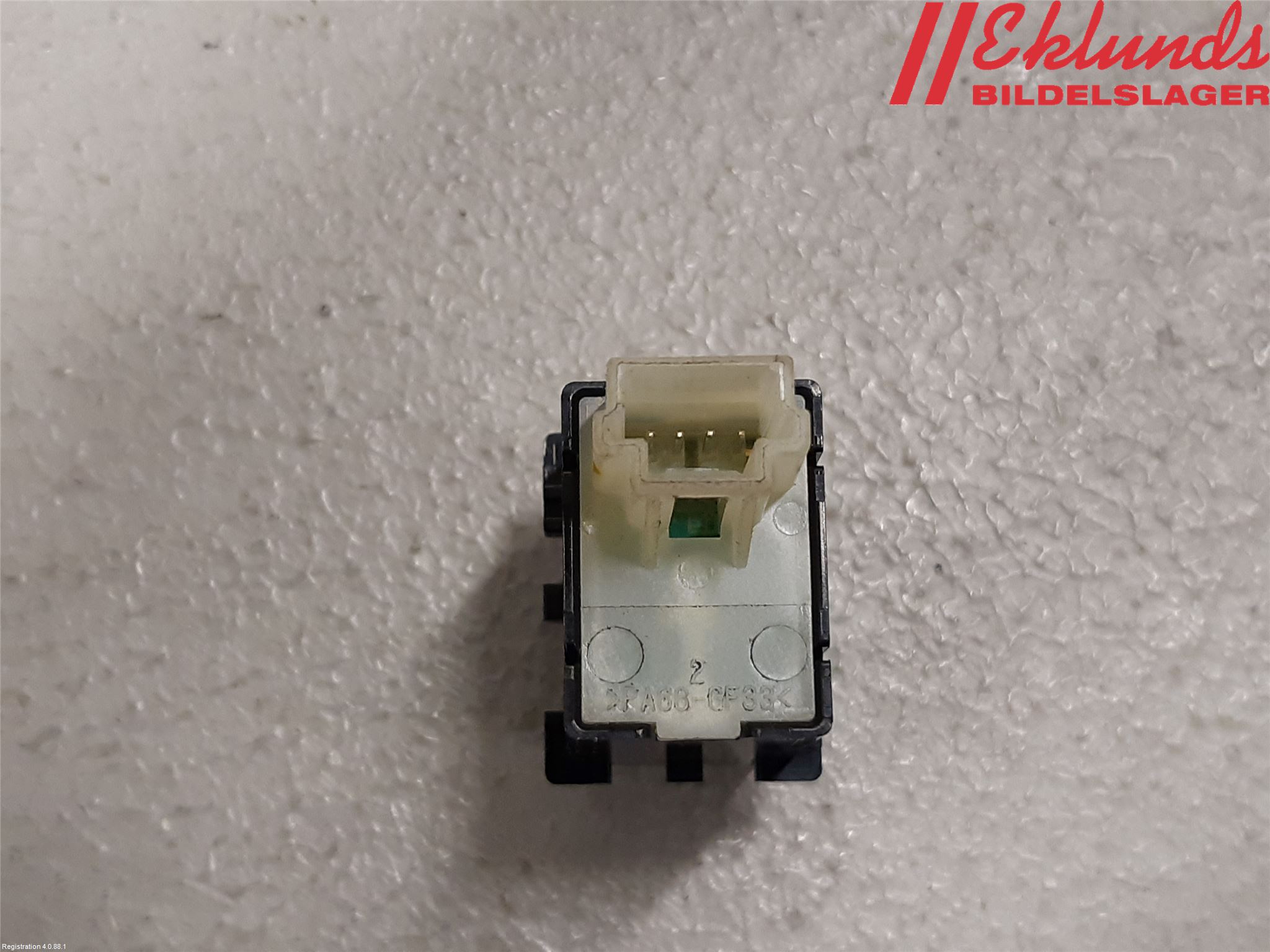 Subaru OUTBACK 15-20 Strömställare Baklucka