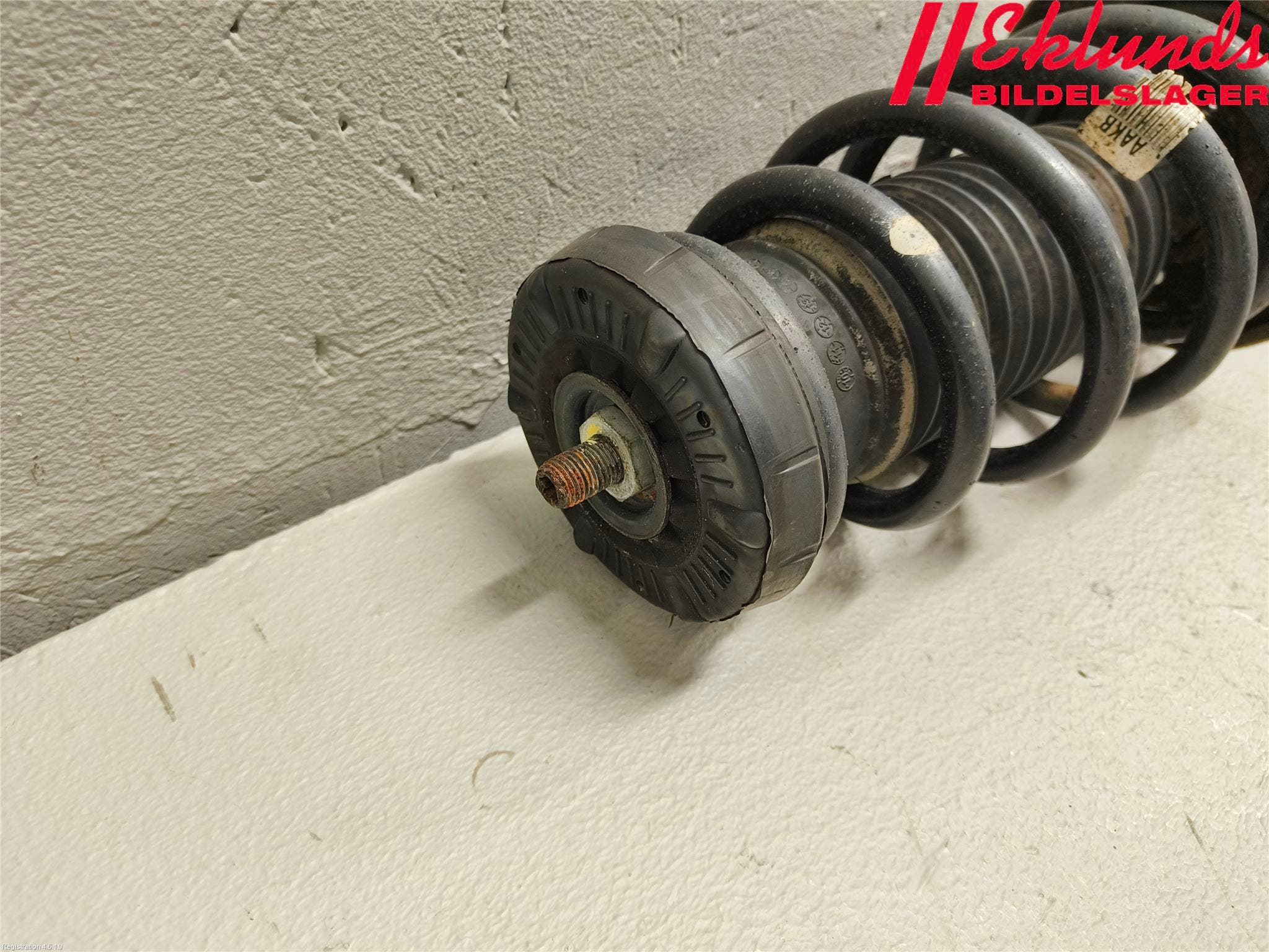 Opel ASTRA J 10-15 Fjäderben Fram Höger