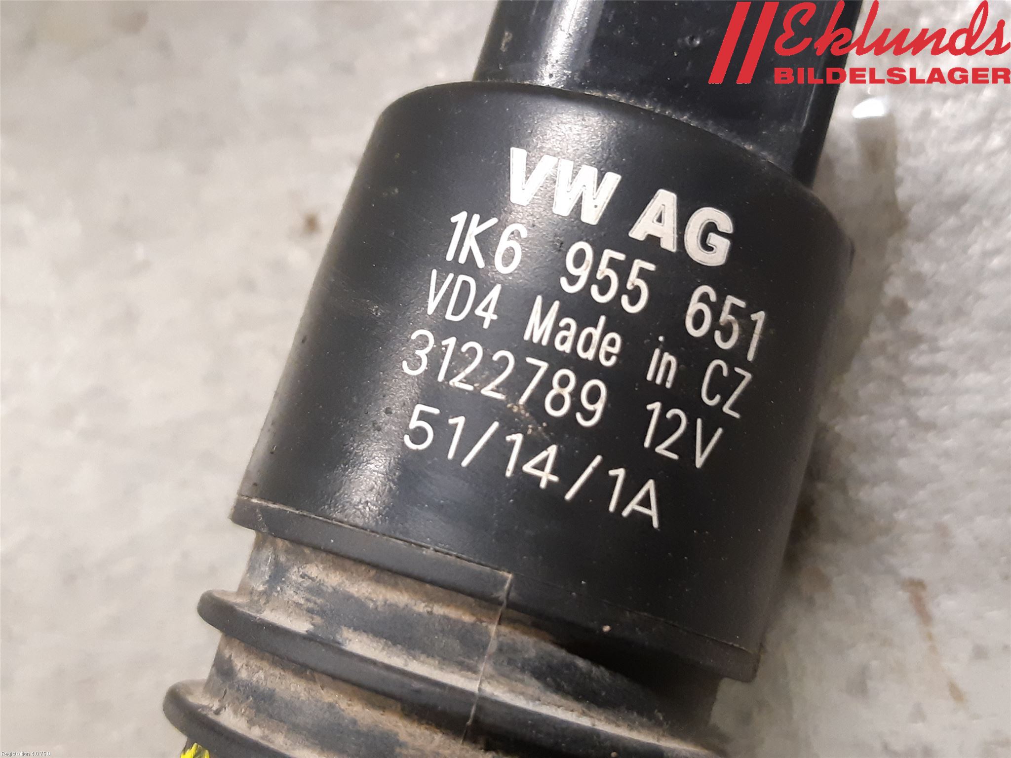 Volkswagen VW CADDY 11-15 Spolarpump Vindruta