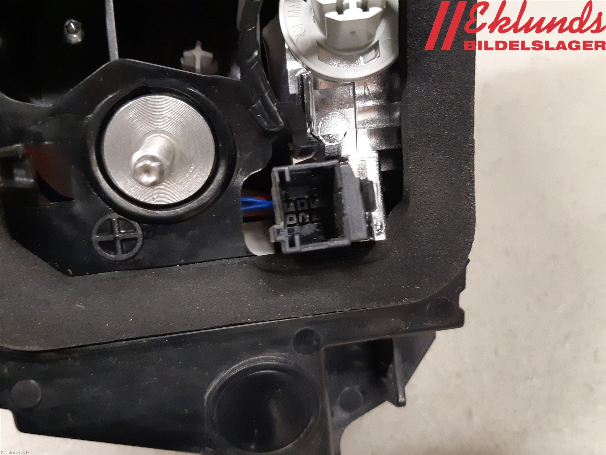 Peugeot 3008 17-24 Bakljus Lucka Vä