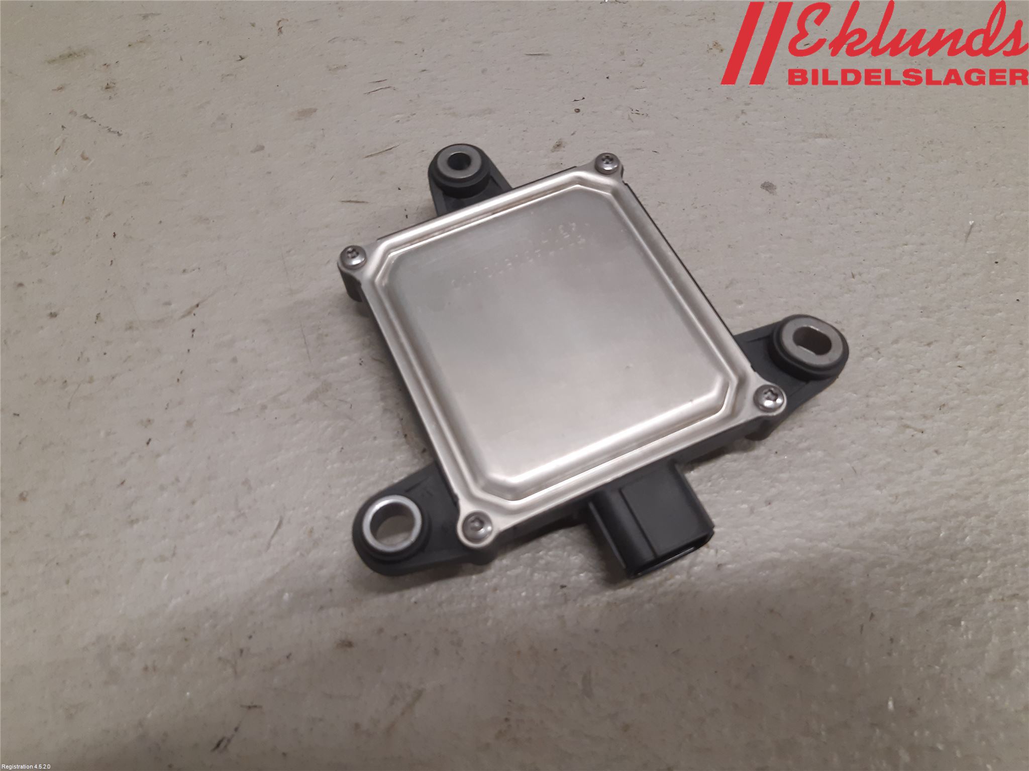 Mitsubishi OUTLANDER 13-21 Sensor Aktivt Kollisionsskydd