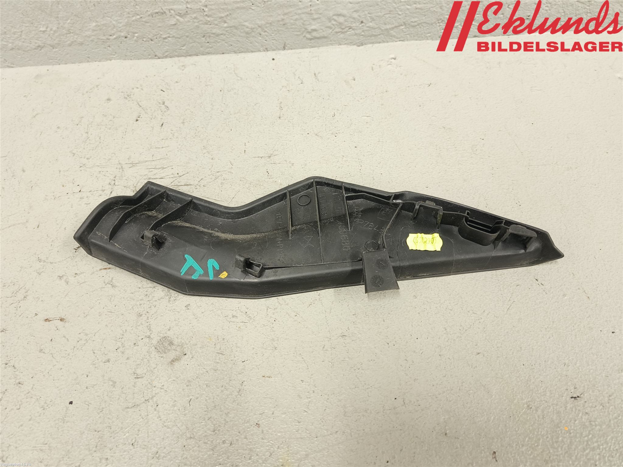 Peugeot 2008/E-2008 20- Torpedplåt-Torpedplast