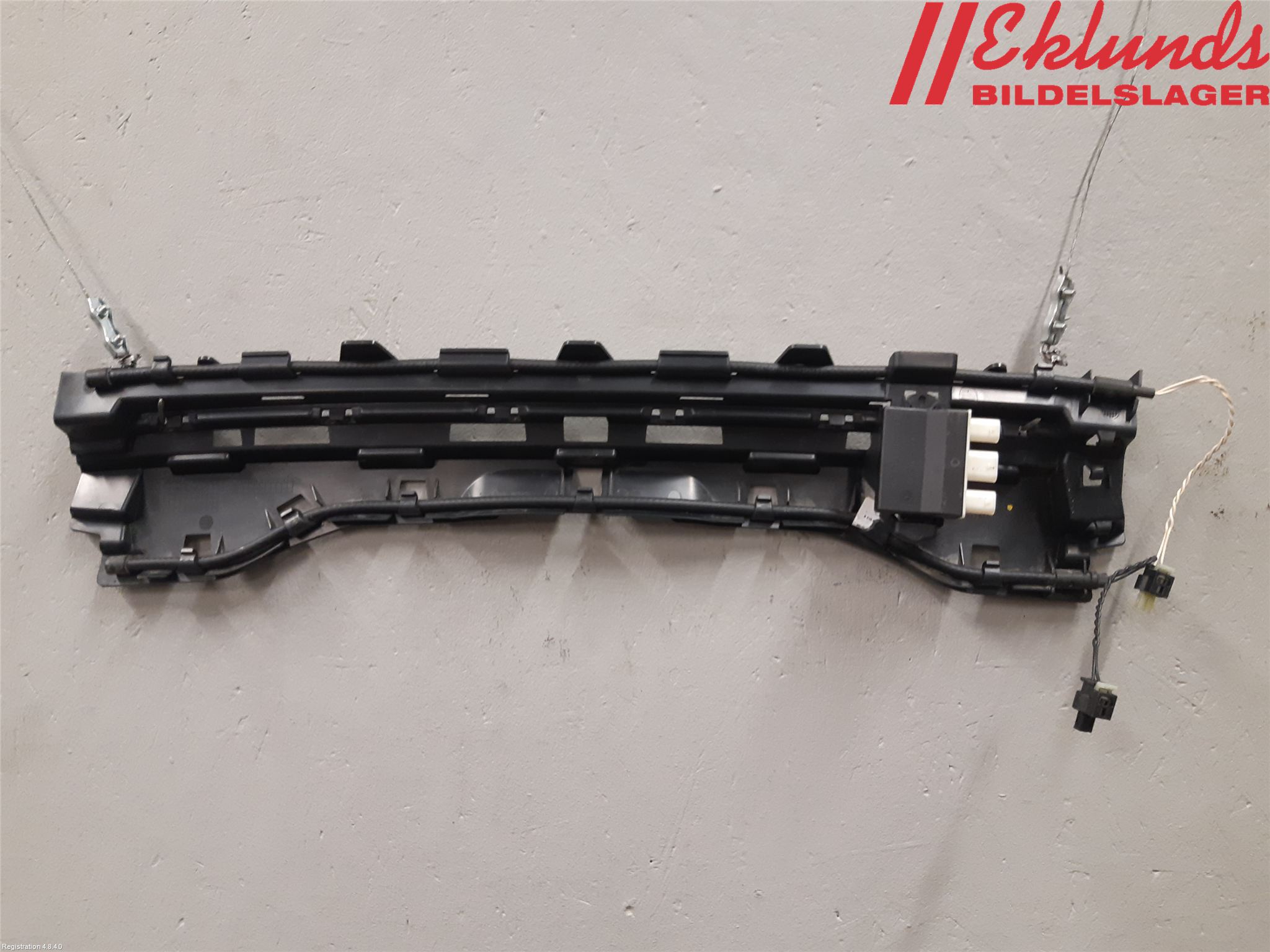 Mercedes-Benz MB B-KLASS (W247) 19- Stötfångardel Bak Mitt