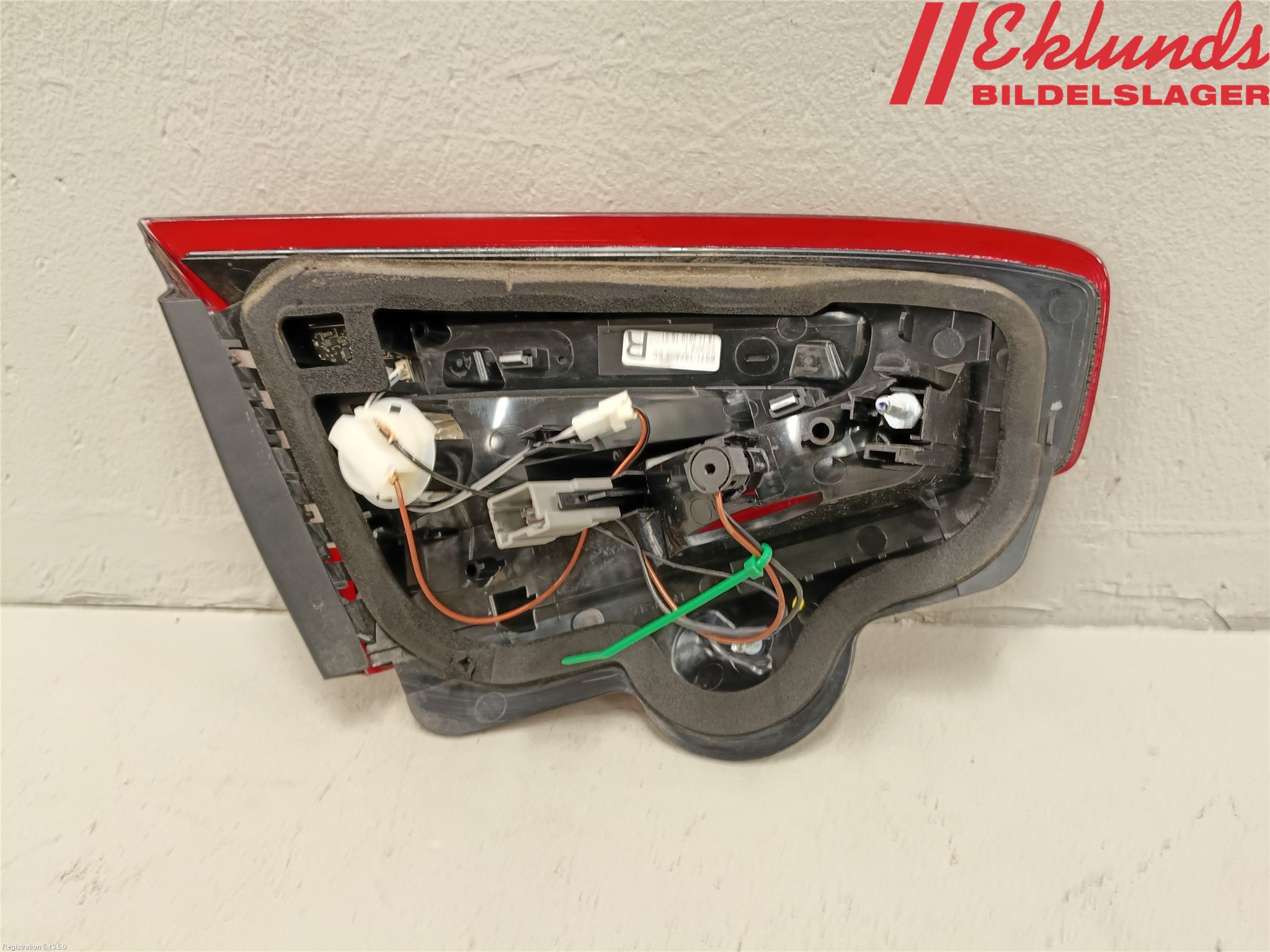 Ford MONDEO 07-15 Bakljus Lucka Hö