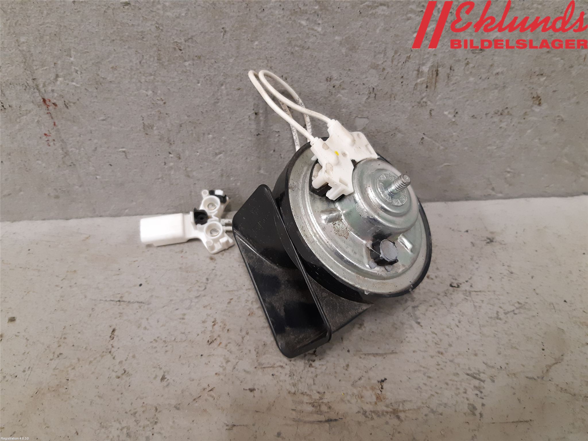 Peugeot 3008 17-24 Signalhorn