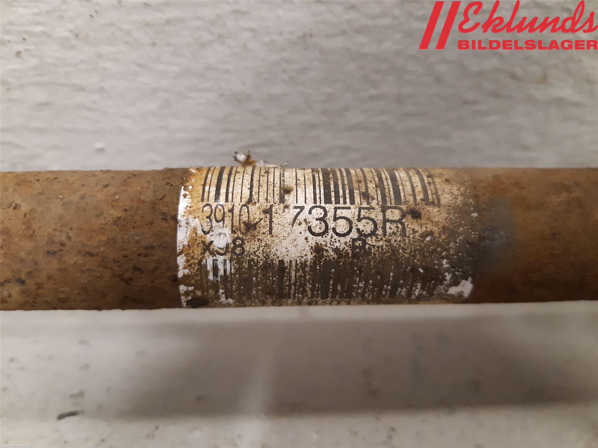 Renault CLIO IV 12-16 Drivaxel Fram Vänster