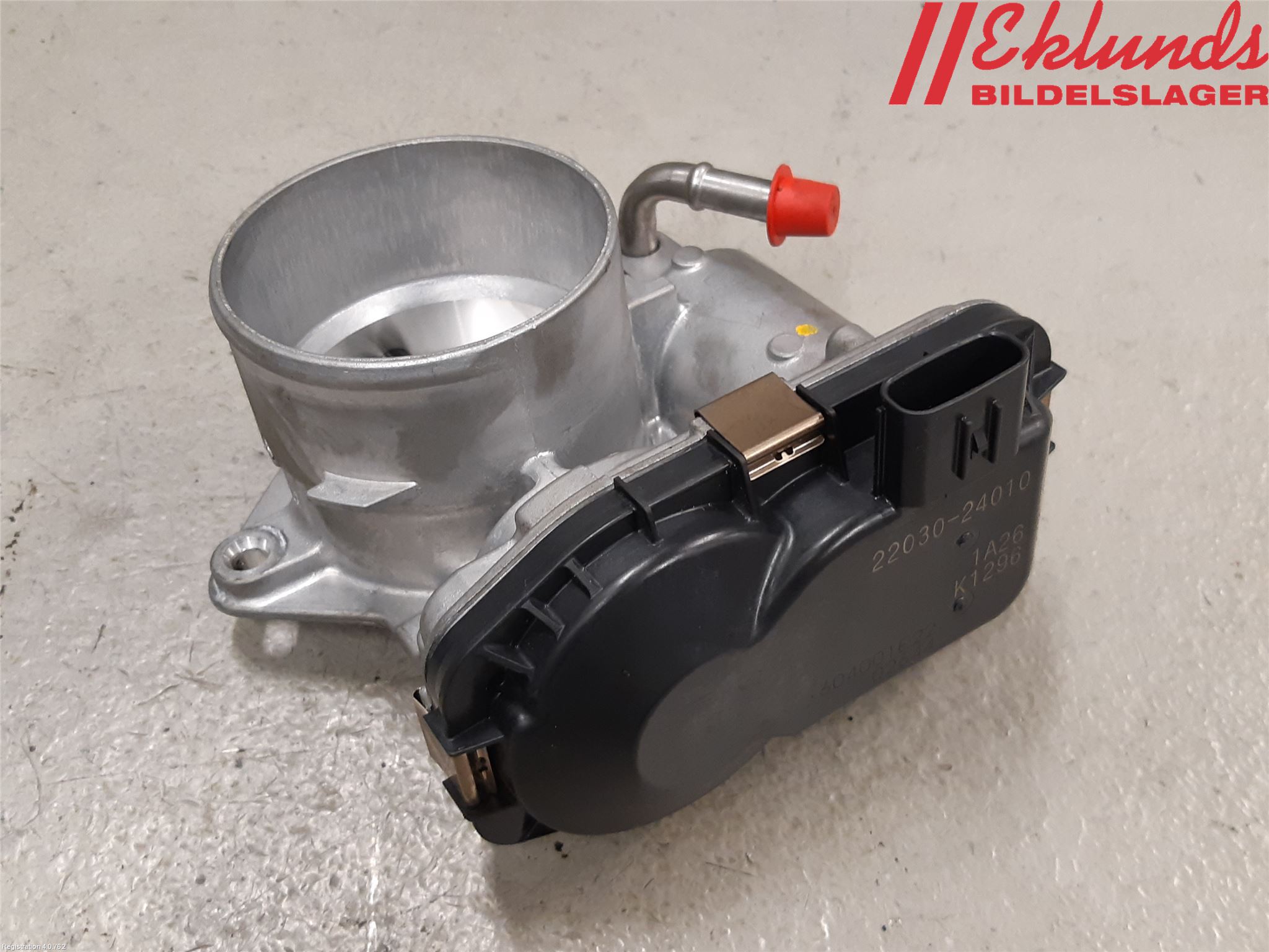 Lexus UX/300e 19- Injspjällhus