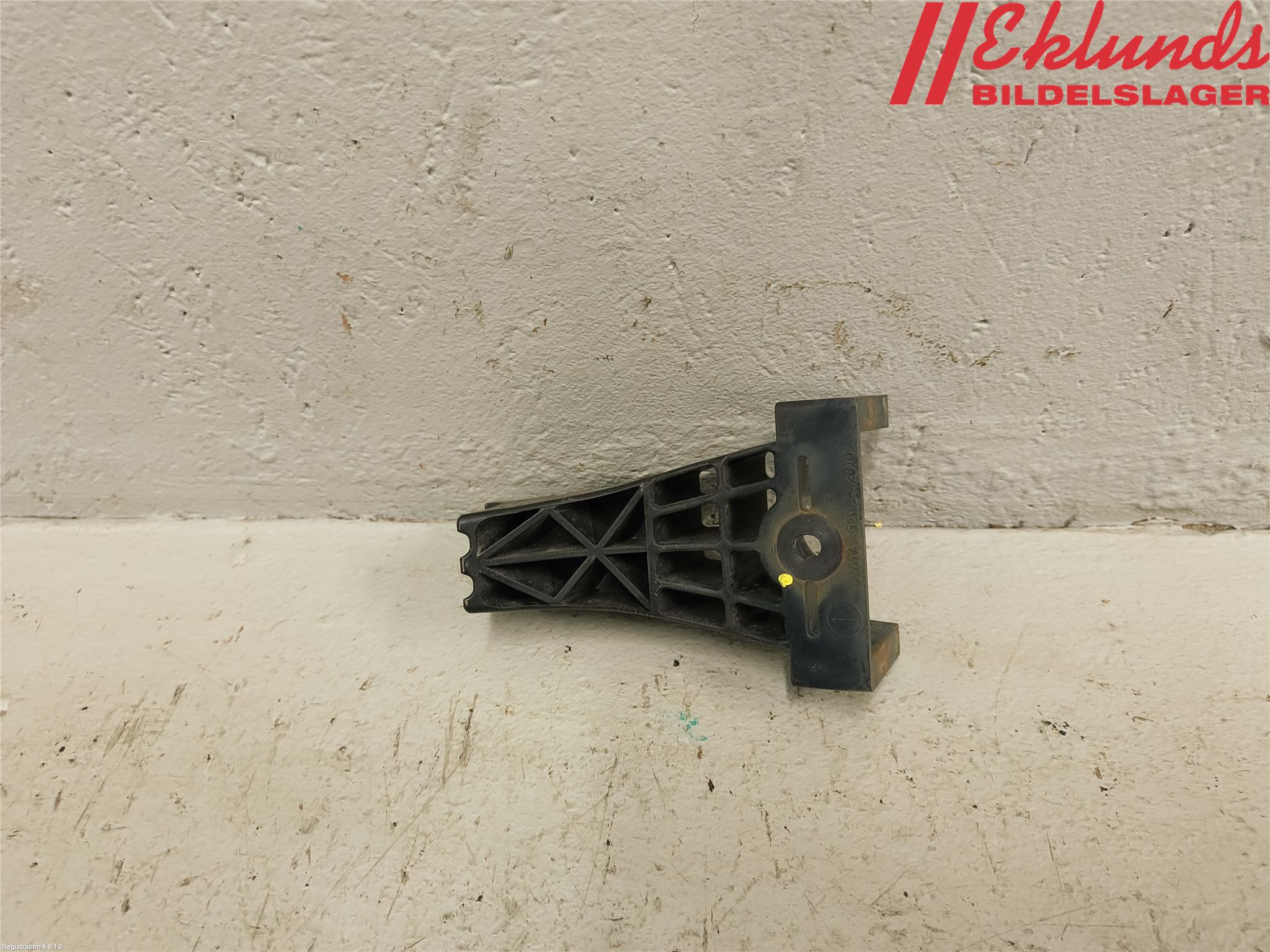 Toyota RAV 4 06-12 Front Övrigt