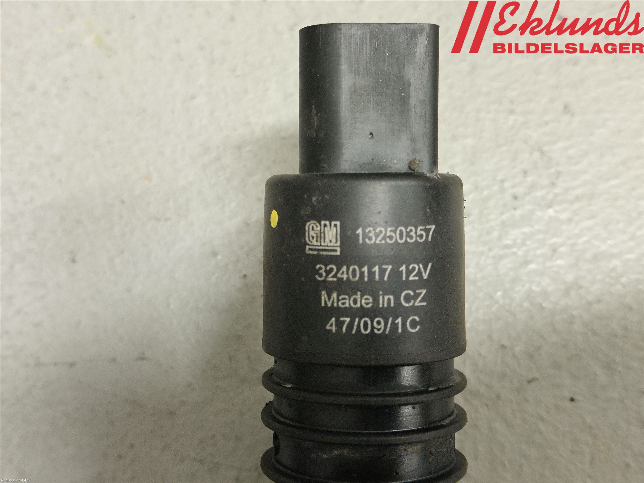 Opel ASTRA J 10-15 Spolarpump Vindruta