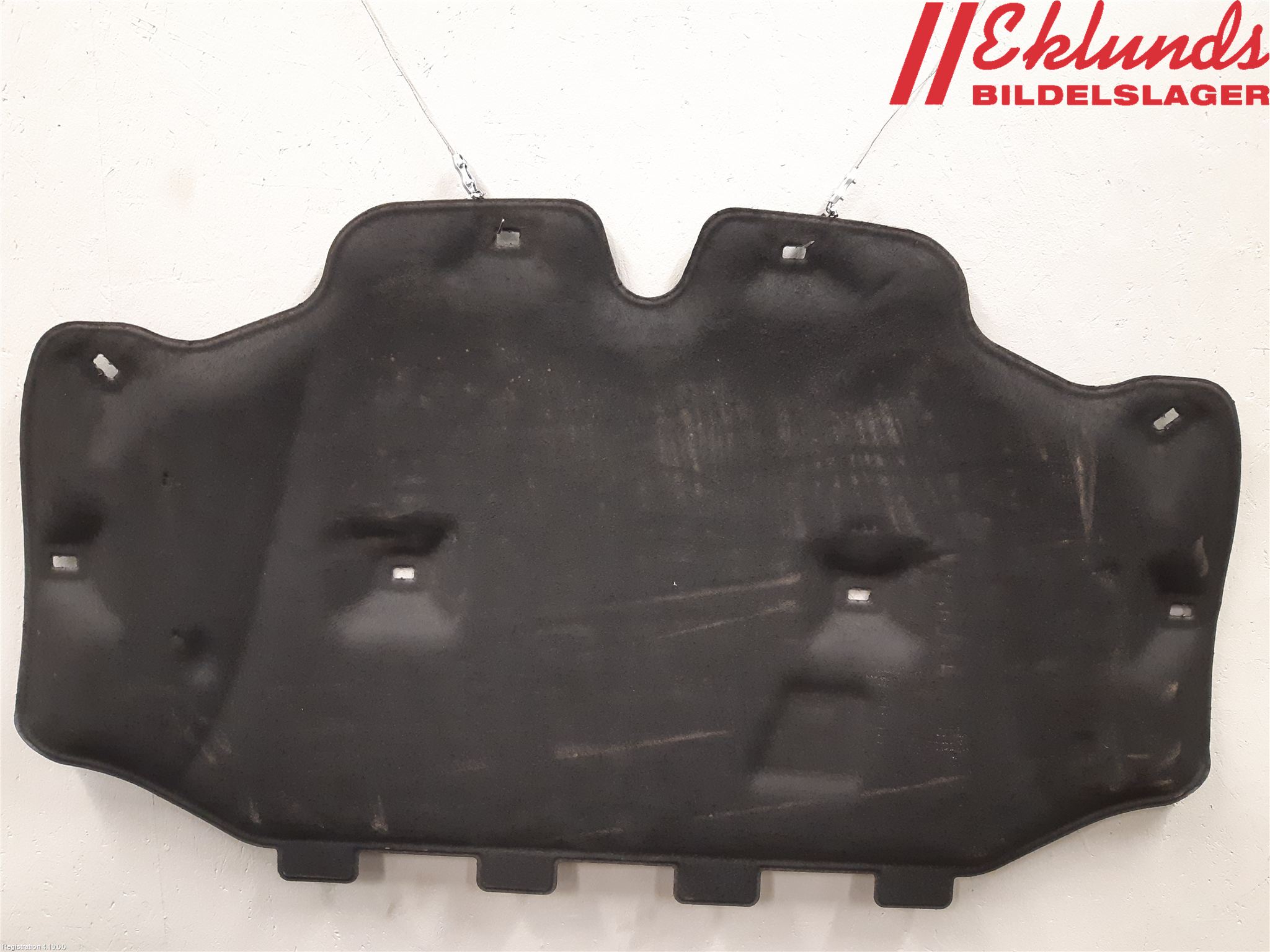 Volvo V60 14-18 Huvisolering