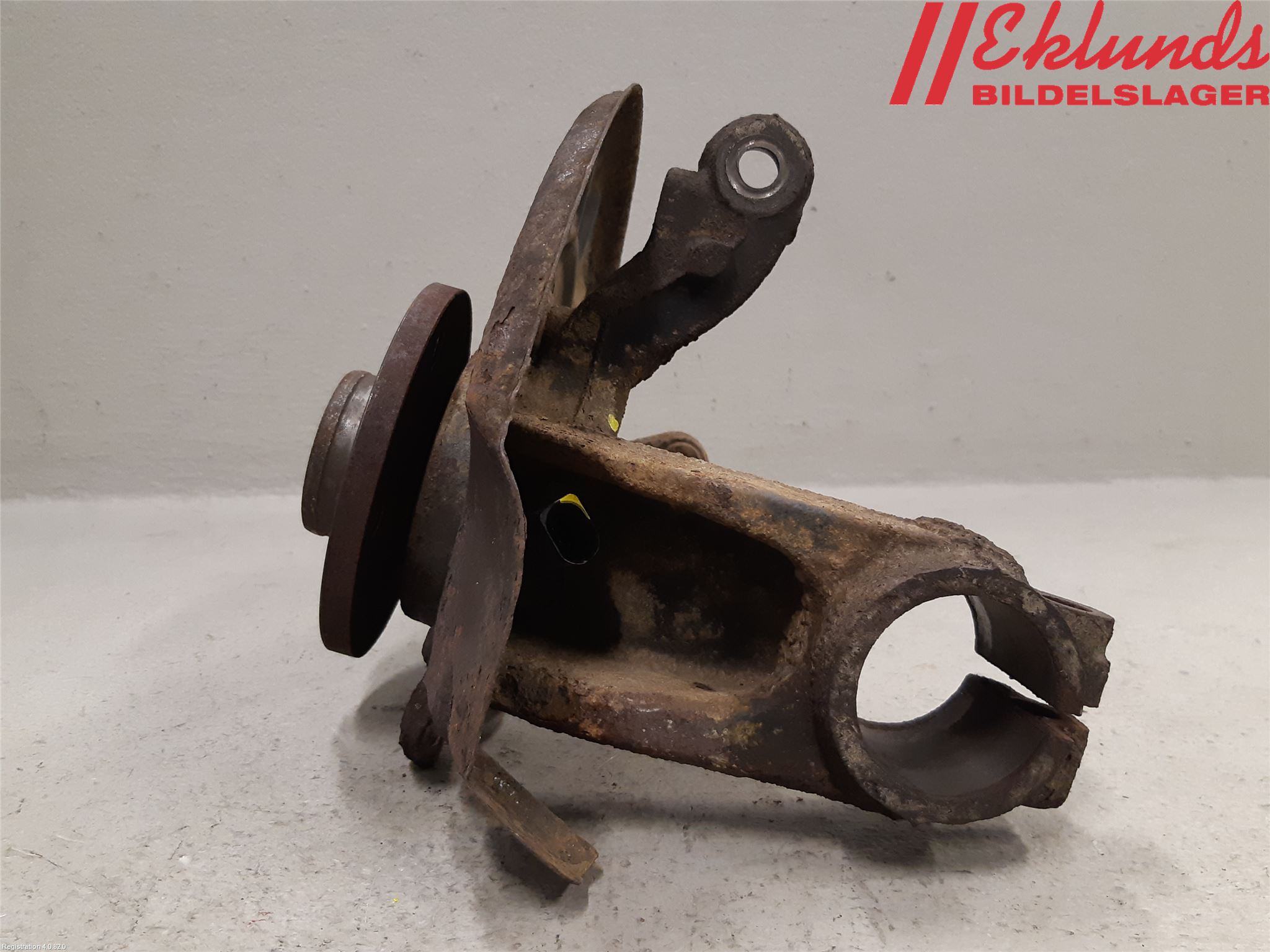 Audi A1/S1 11-18 Styrspindel Lagerhus Hö